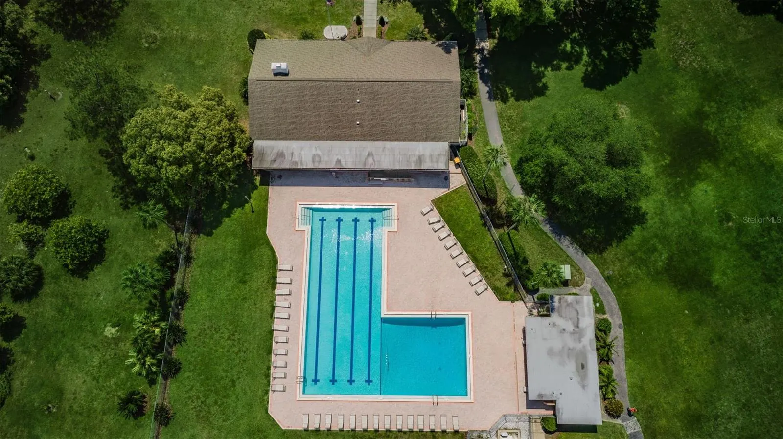 520 SANDY HOOK RD