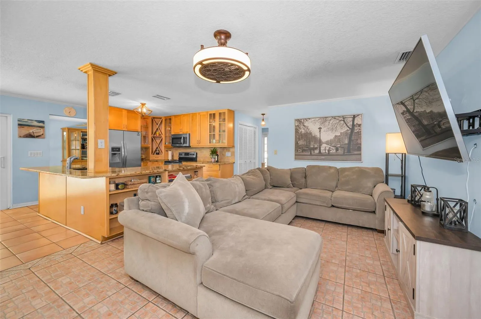 520 SANDY HOOK RD
