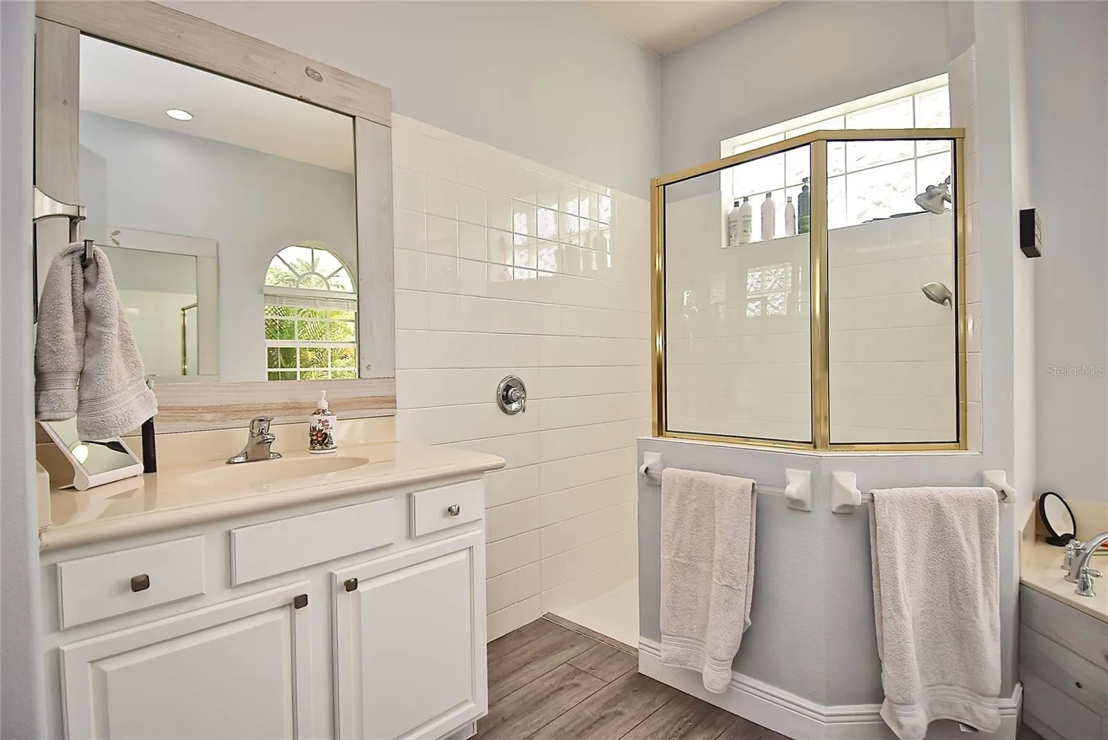 8309 MISTY LAKE CIR