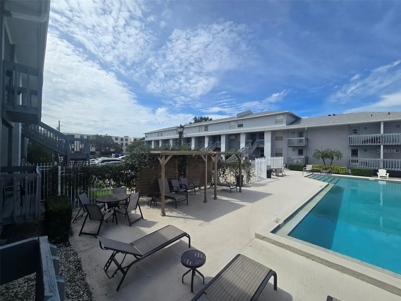 4922 W GANDY BLVD #G102 #G102