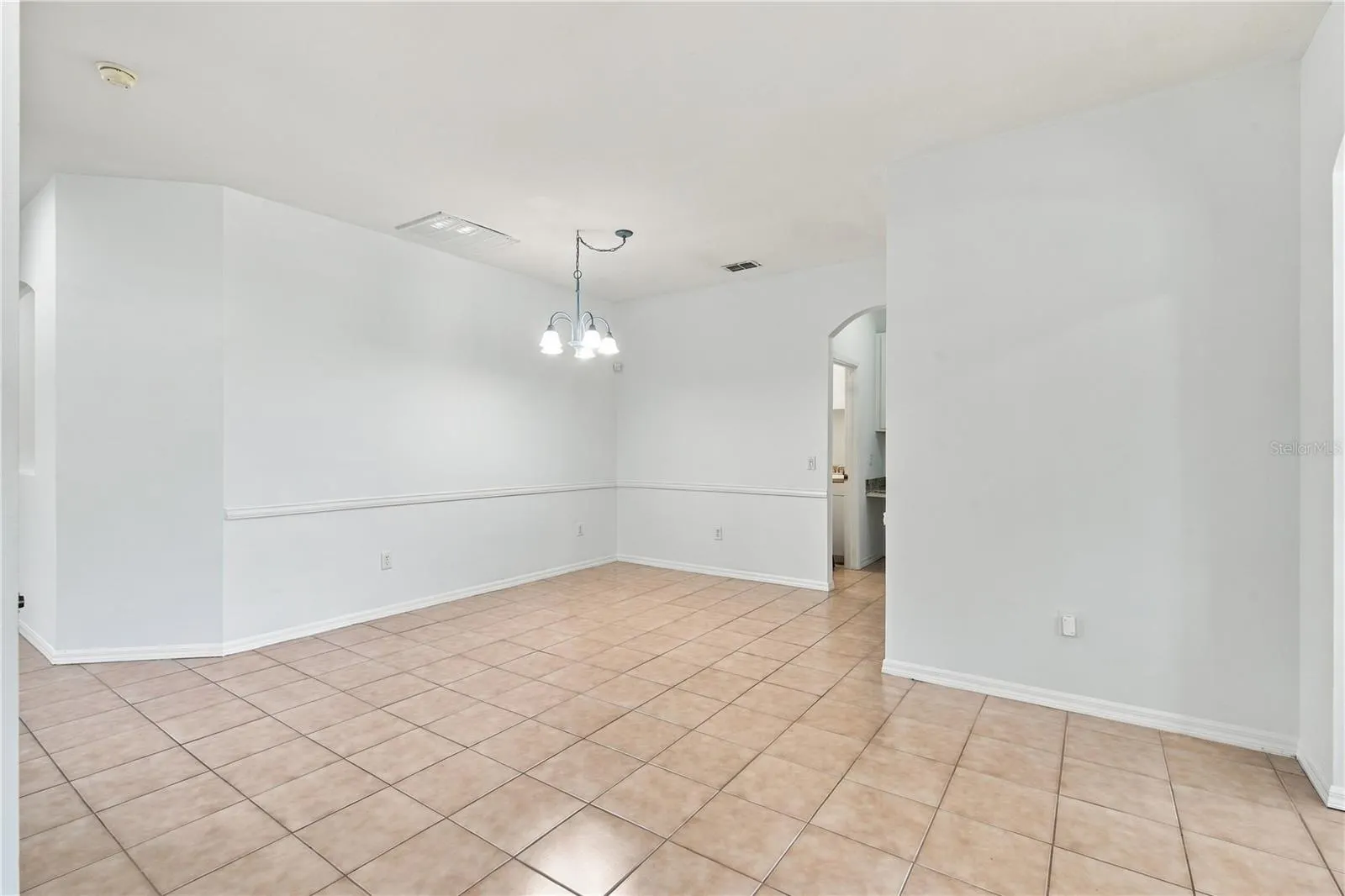 7711 BINGHAM CT