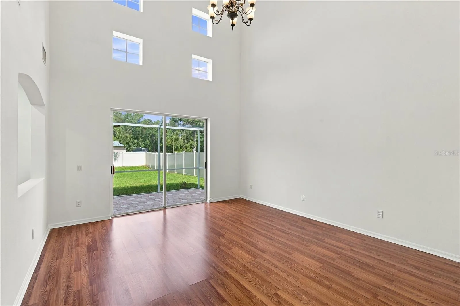 7711 BINGHAM CT