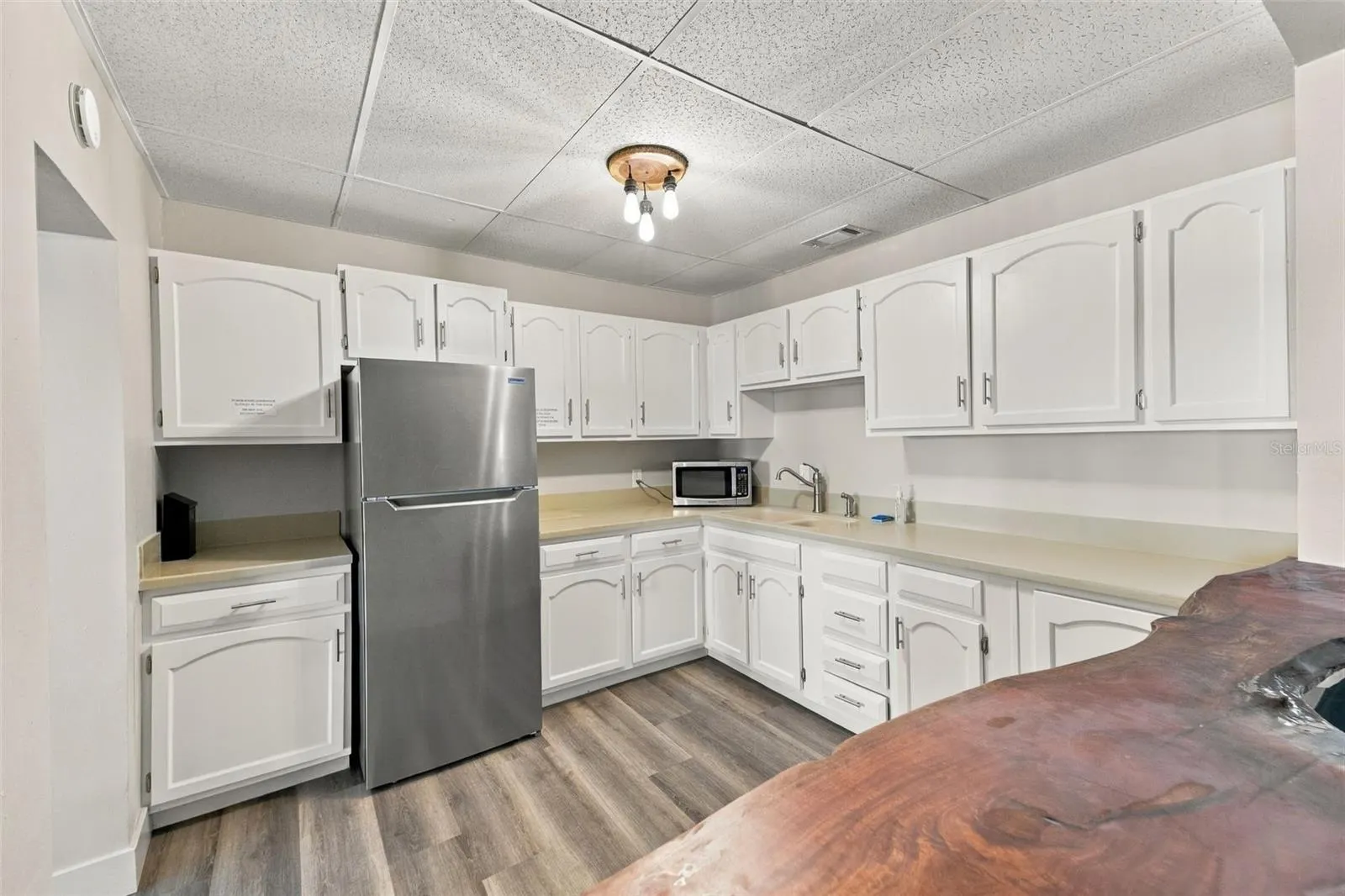 98 S HIGHLAND AVE #1302 #1302