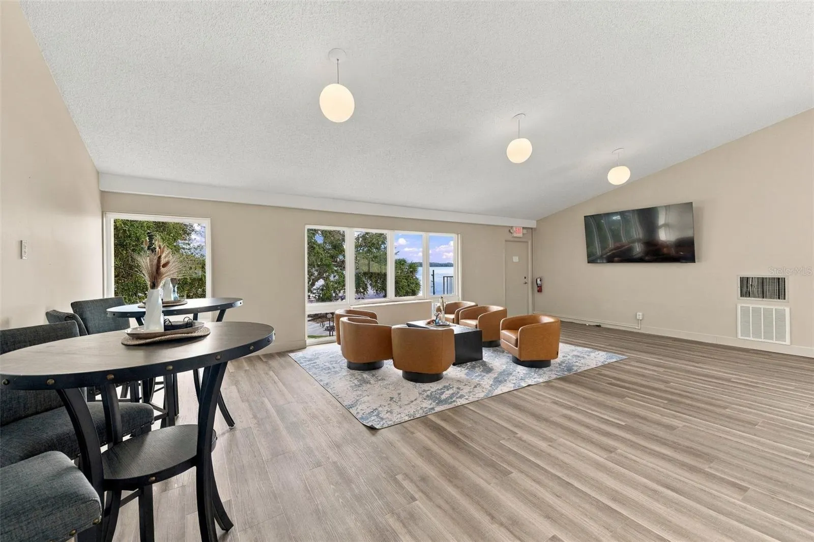 98 S HIGHLAND AVE #1302 #1302