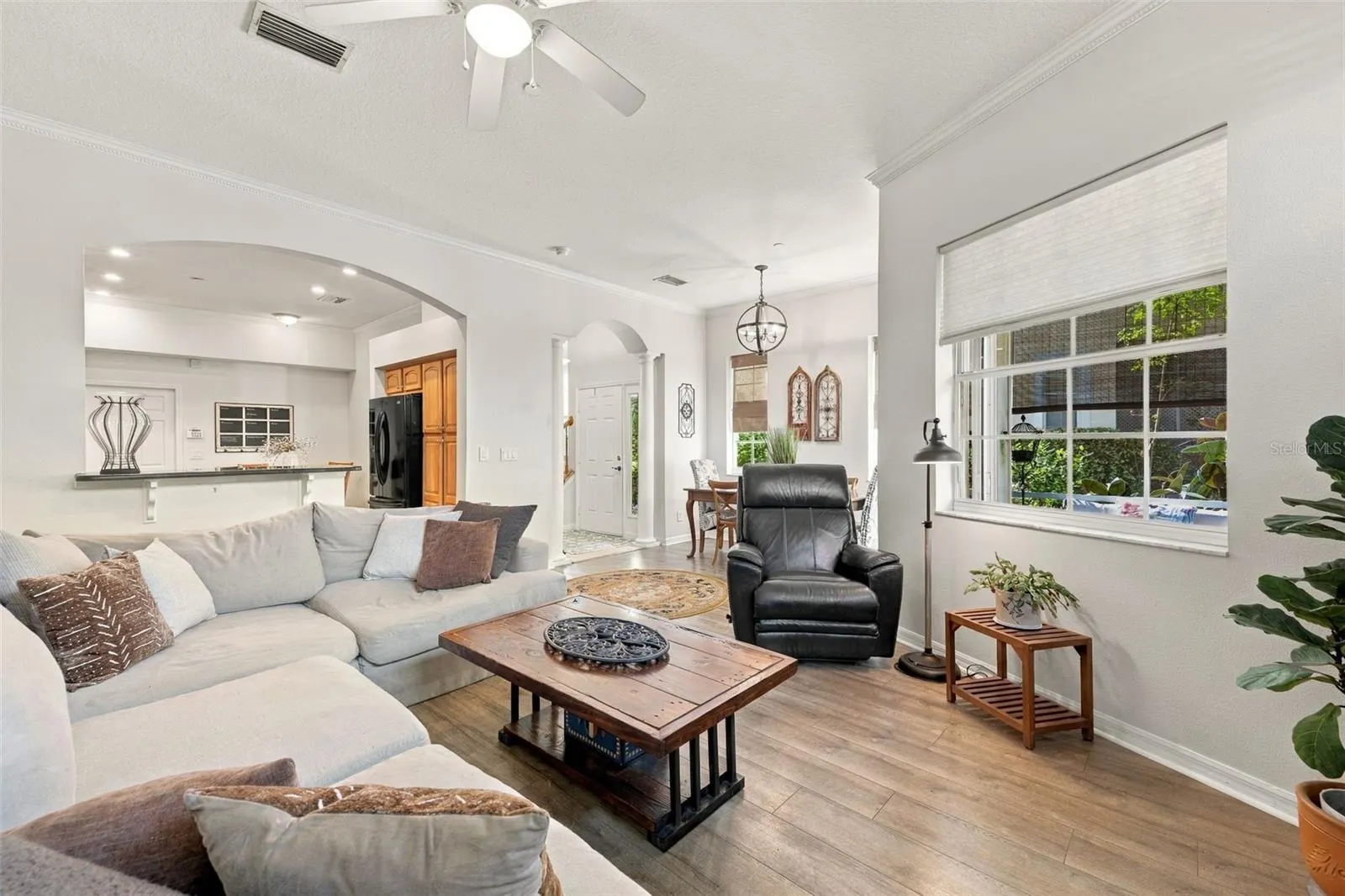 98 S HIGHLAND AVE #1302 #1302