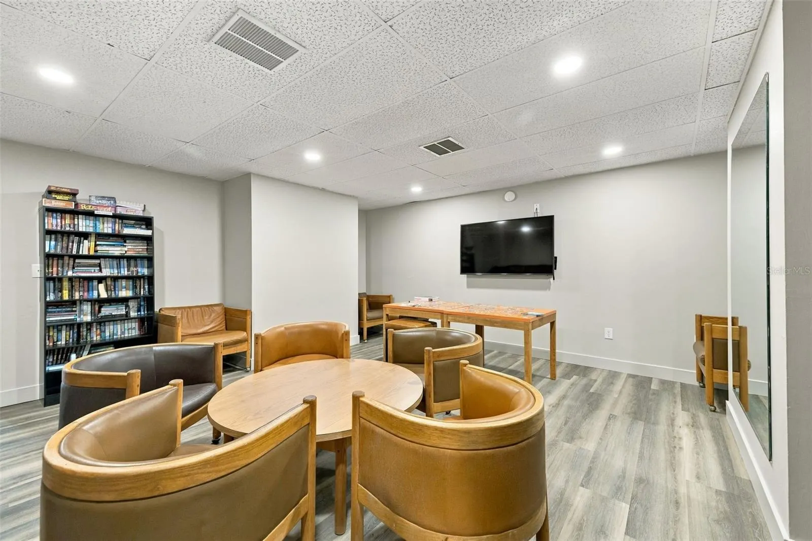 98 S HIGHLAND AVE #1302 #1302