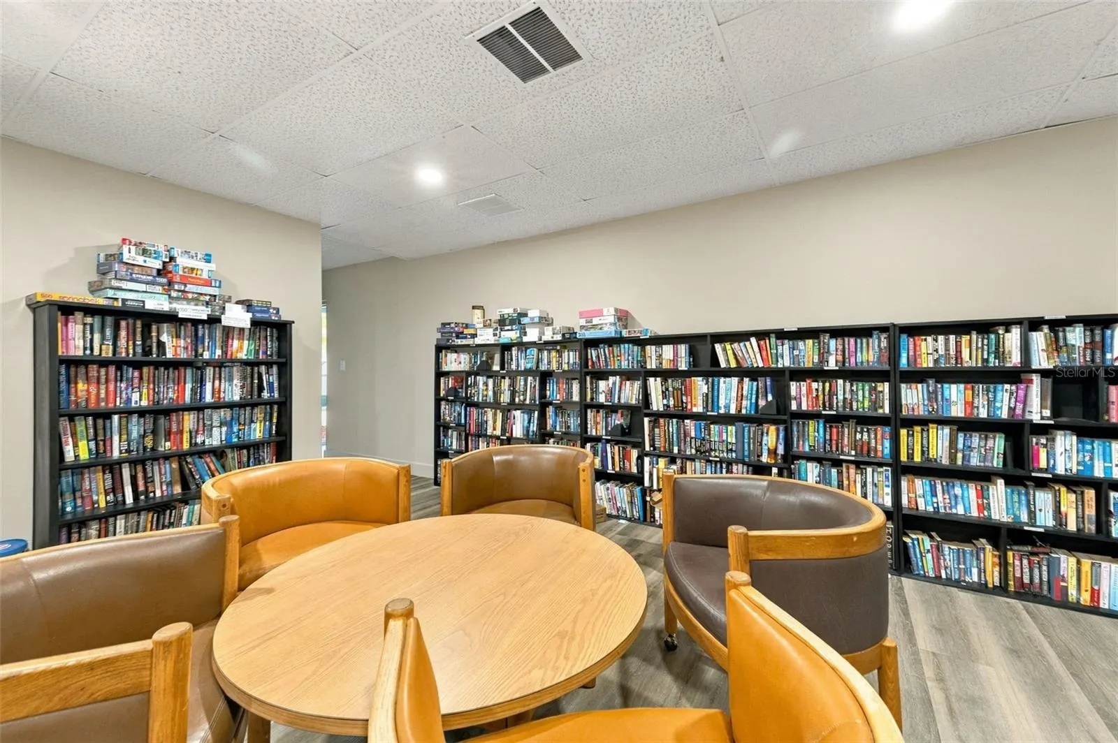 98 S HIGHLAND AVE #1302 #1302