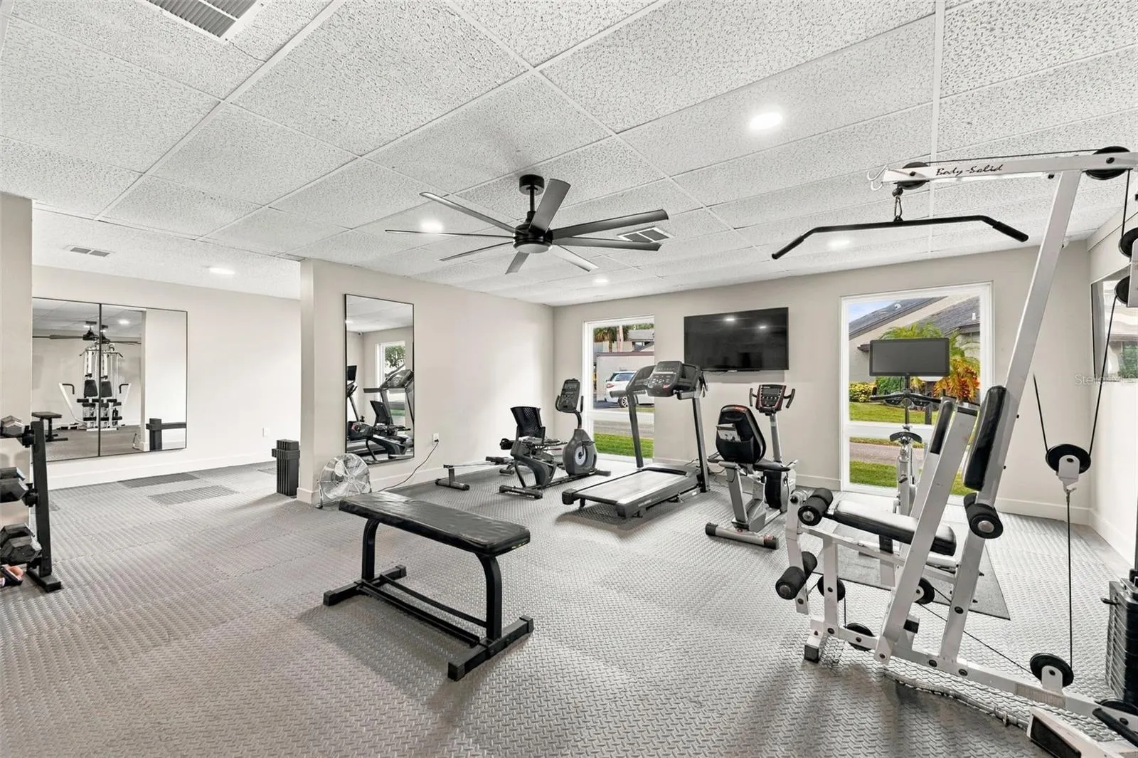 98 S HIGHLAND AVE #1302 #1302