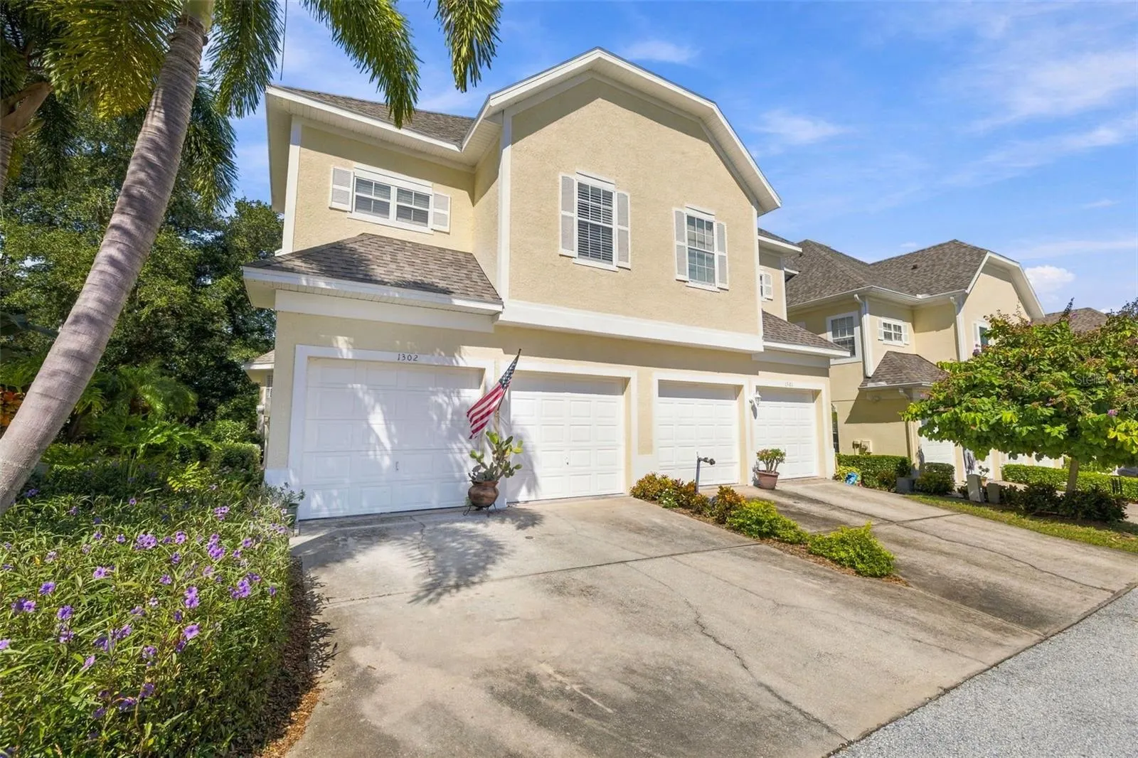98 S HIGHLAND AVE #1302 #1302