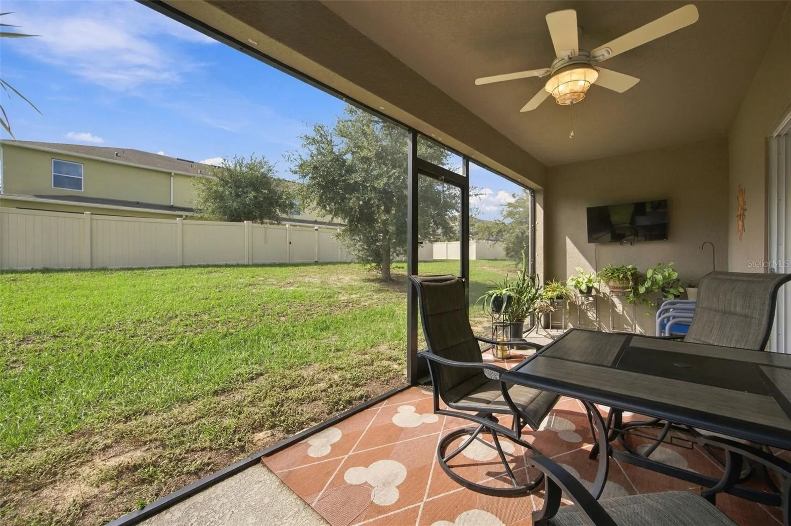 9012 CARLOTTA WAY