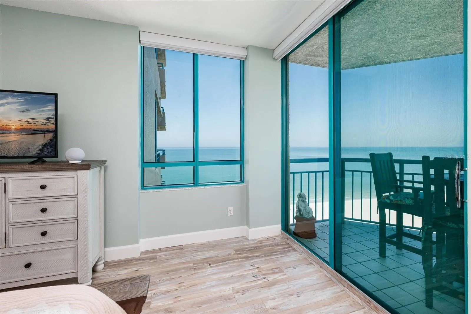 1520 GULF BLVD #1404 #1404