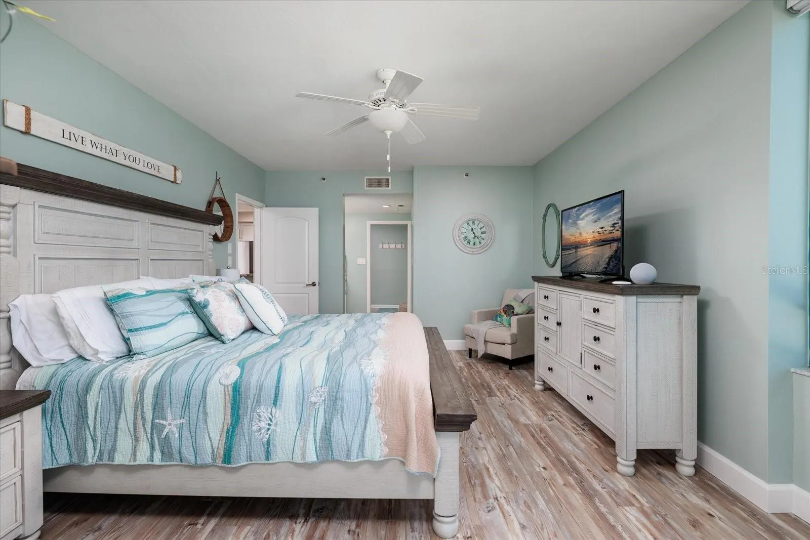 1520 GULF BLVD #1404 #1404