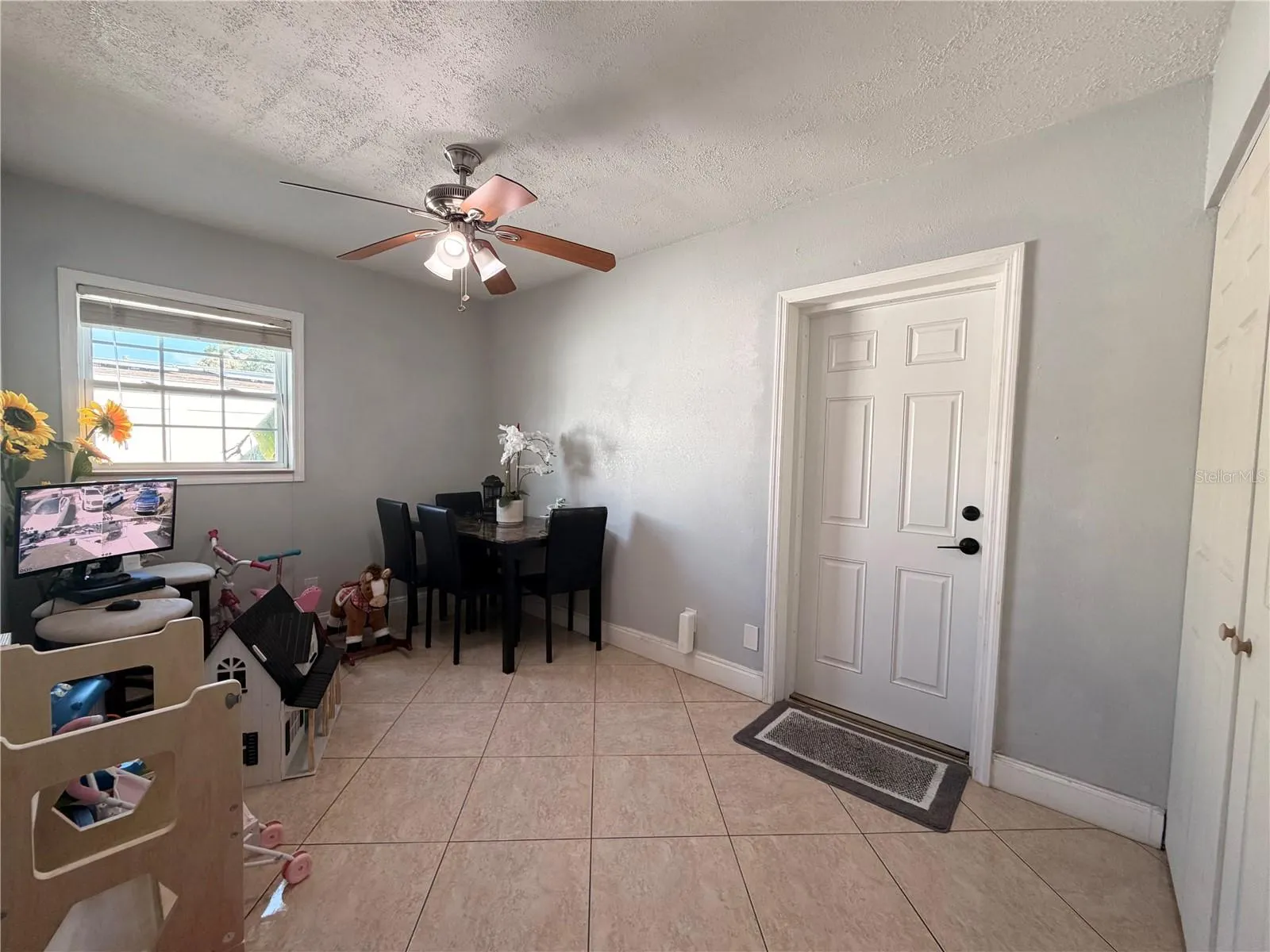 4925 ELDORADO DR