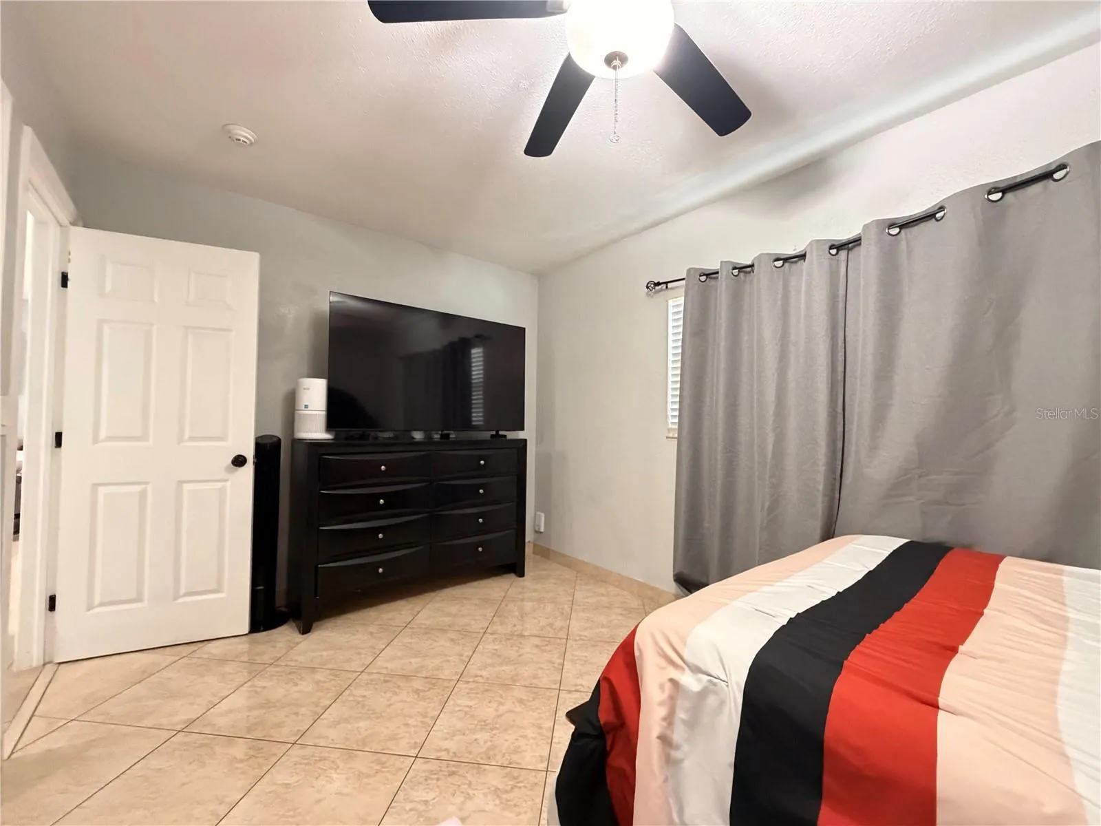 4925 ELDORADO DR