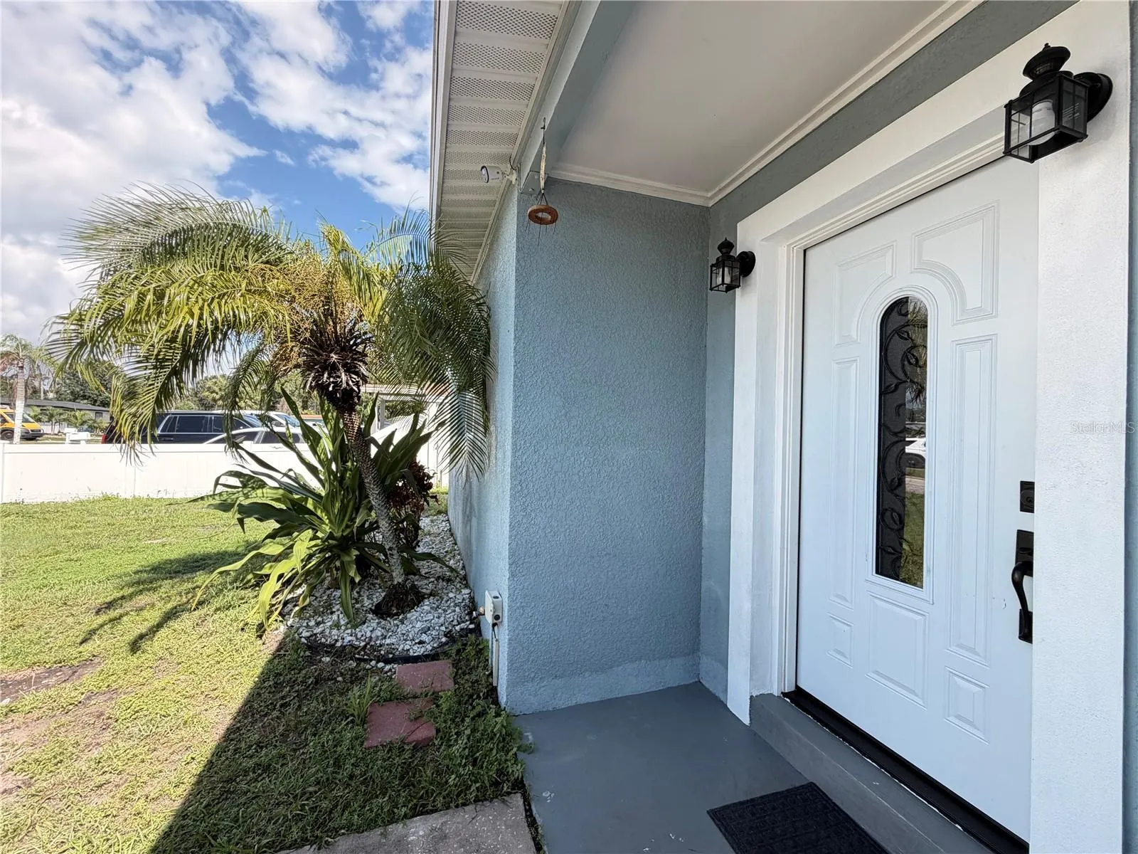 4925 ELDORADO DR