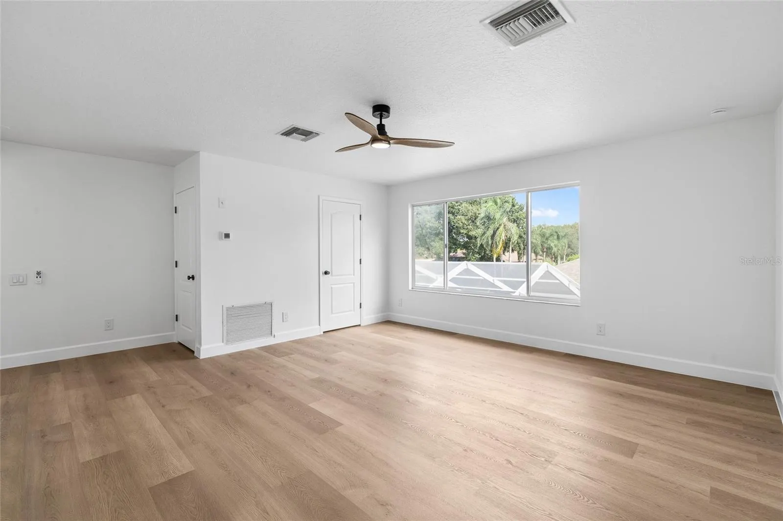 19015 FERN MEADOW LOOP