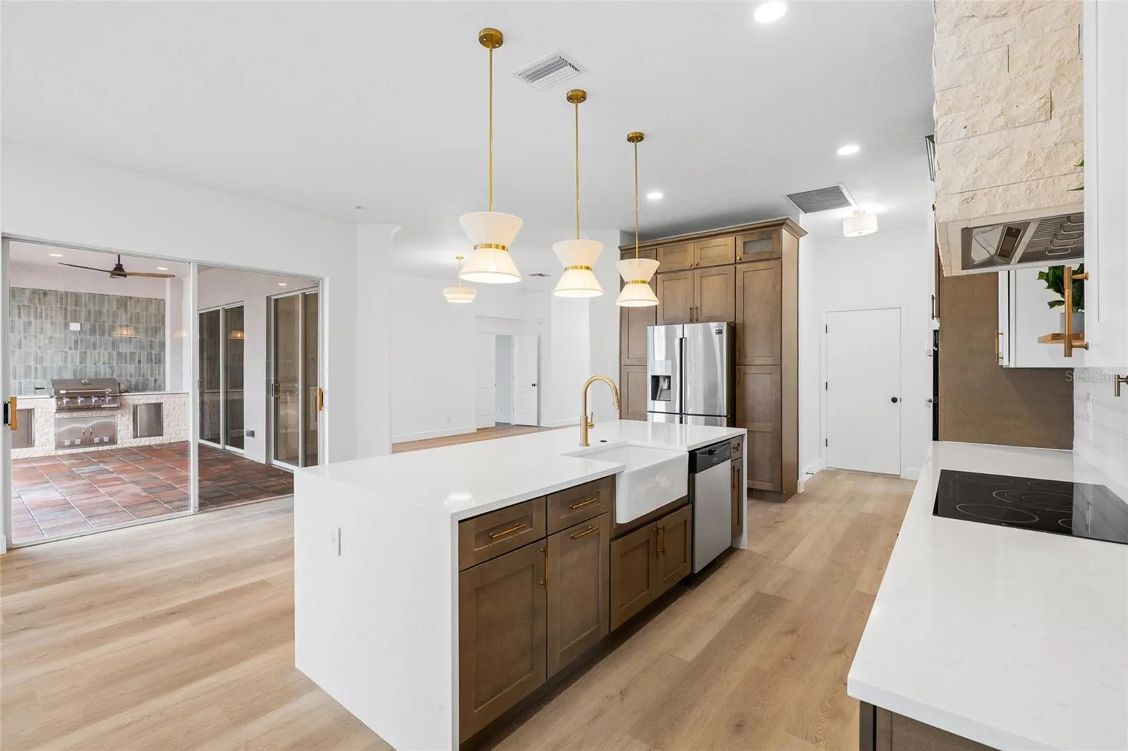 19015 FERN MEADOW LOOP
