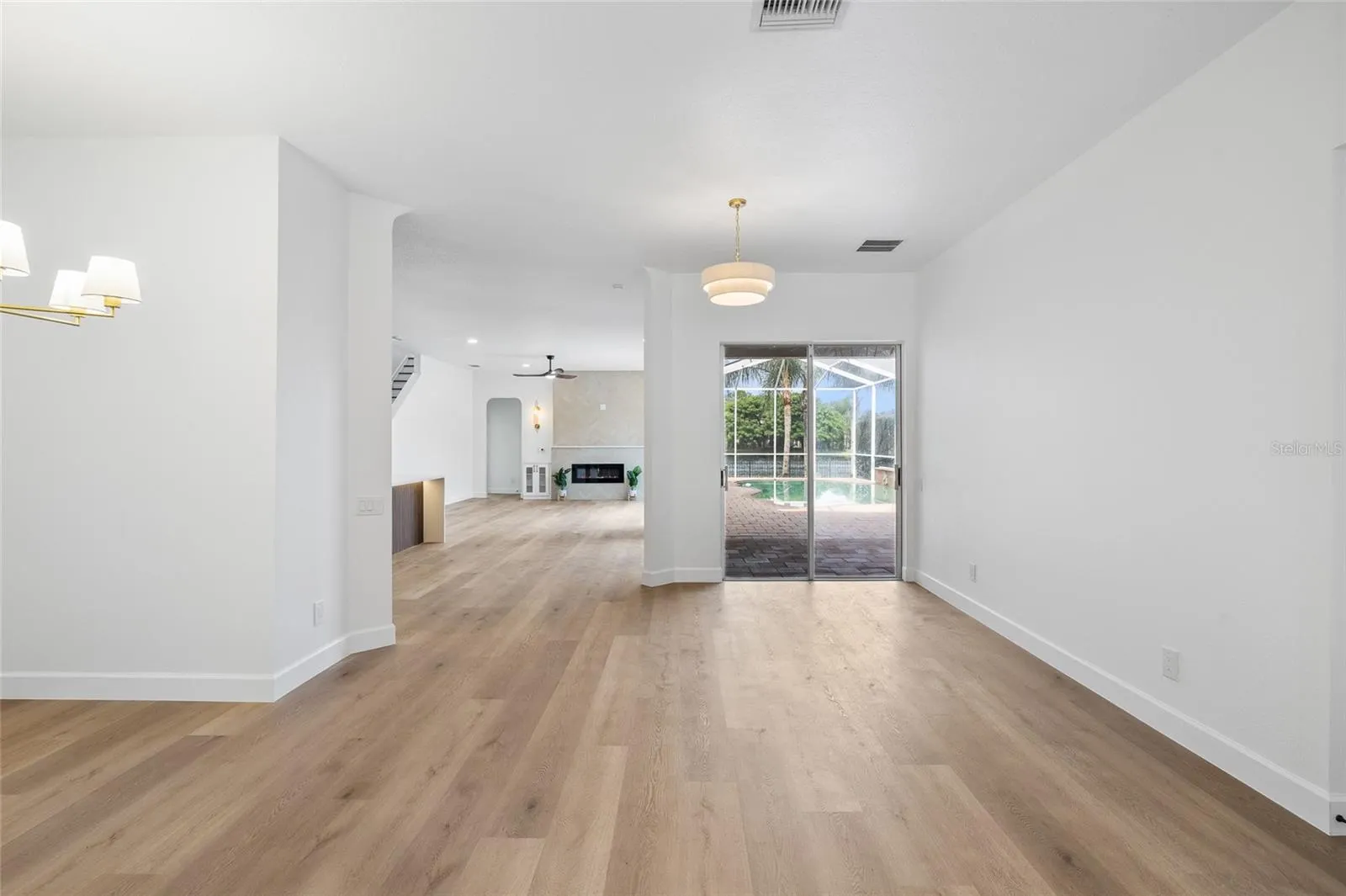 19015 FERN MEADOW LOOP