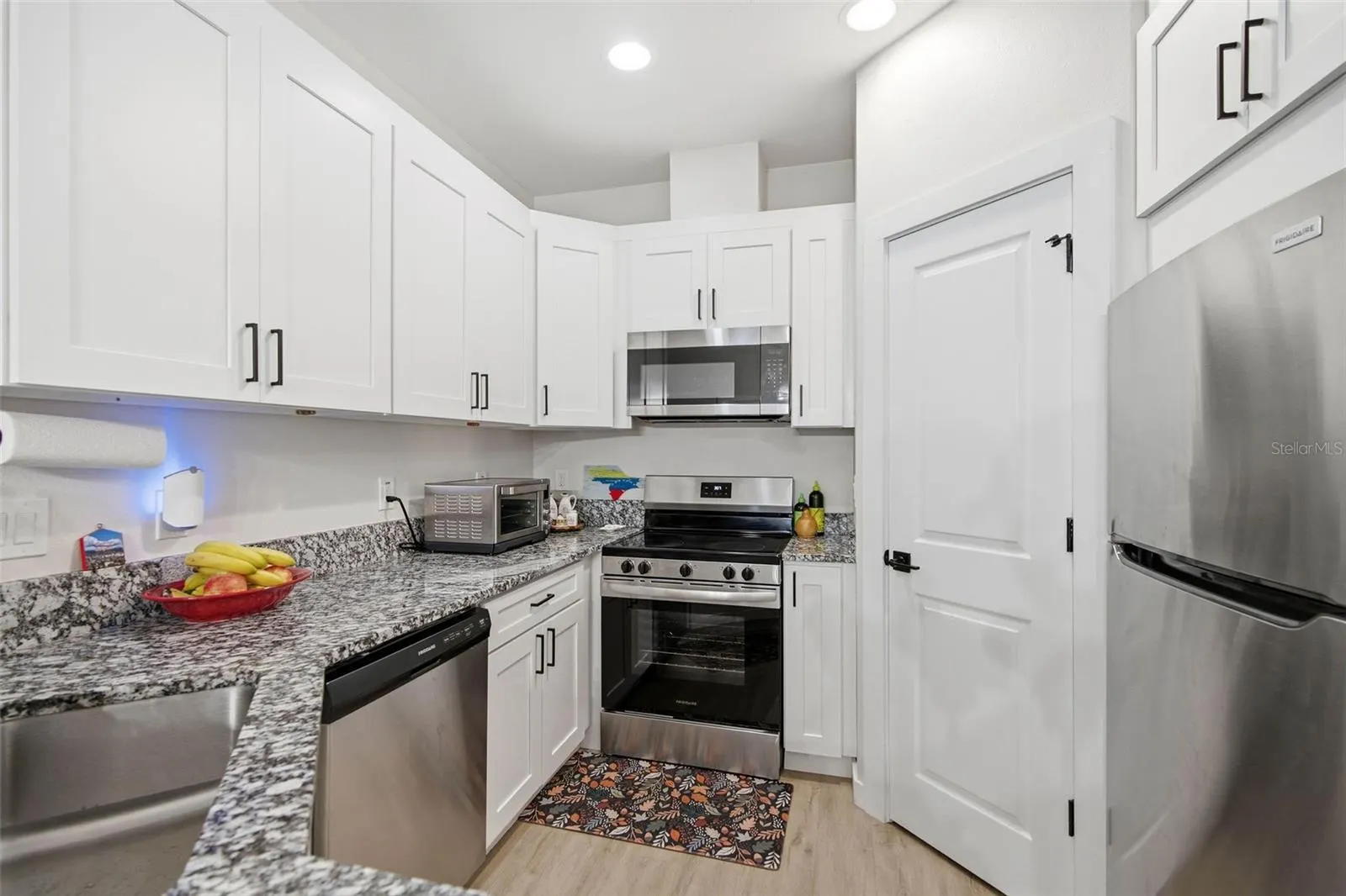 1537 PALMETTO ST