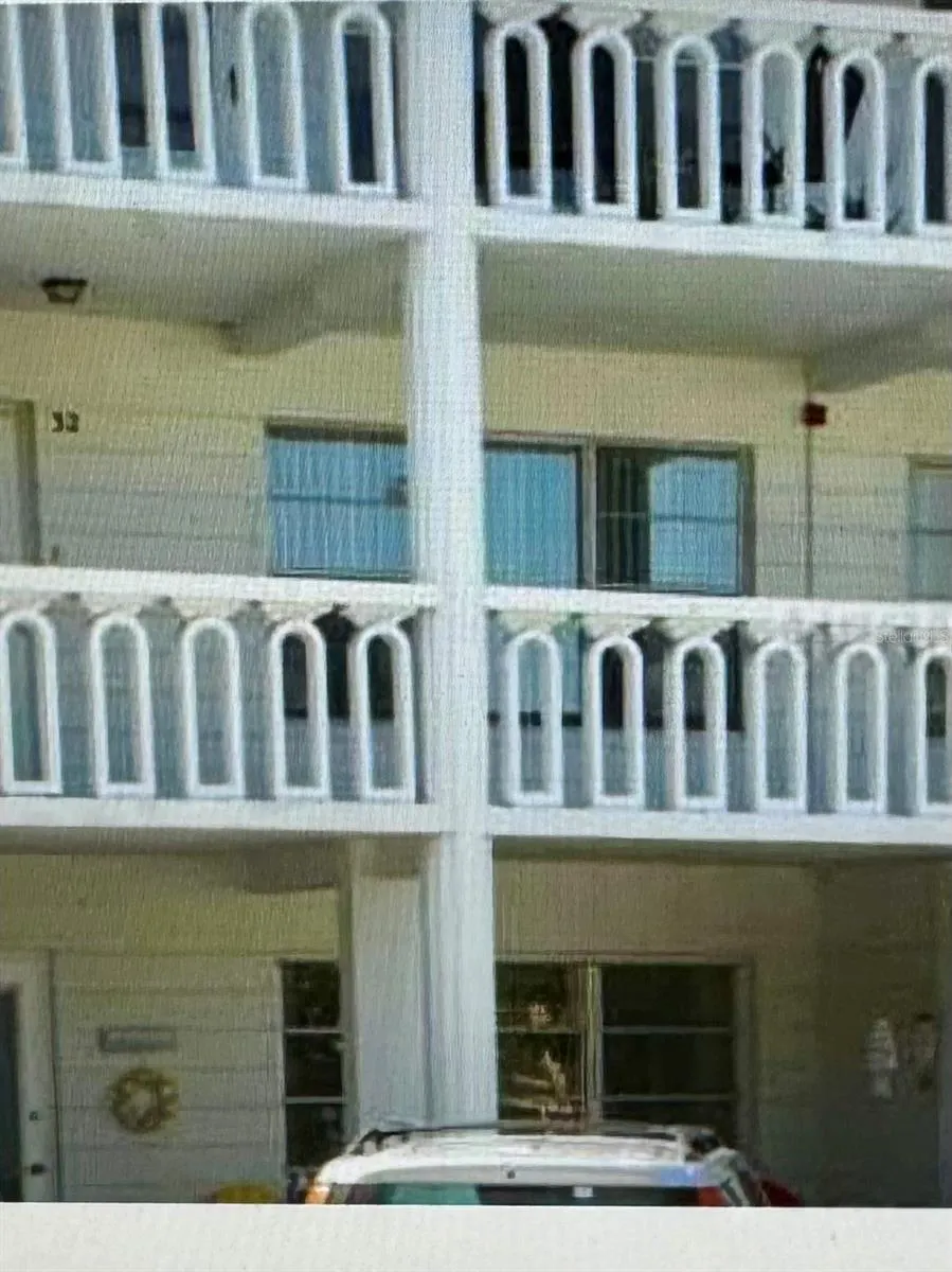 2020 WORLD PARKWAY BLVD #8 #8