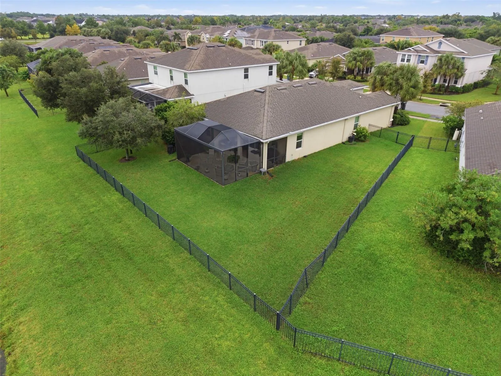 6414 TRITON LN