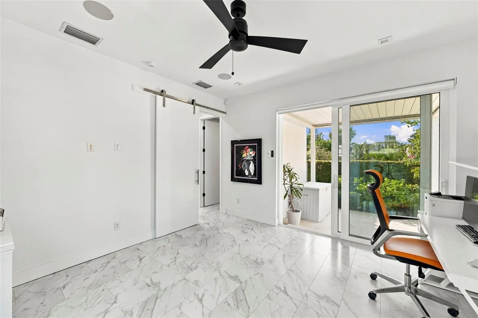 2423 2ND AVE N