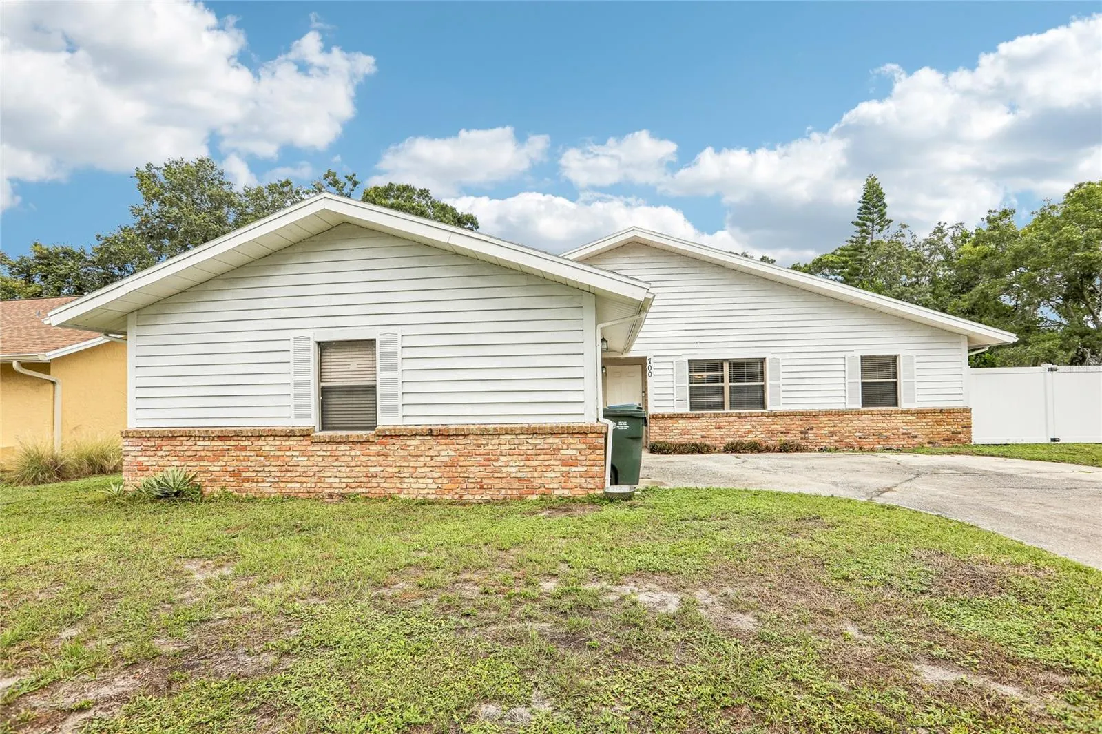 700 13TH CT SW