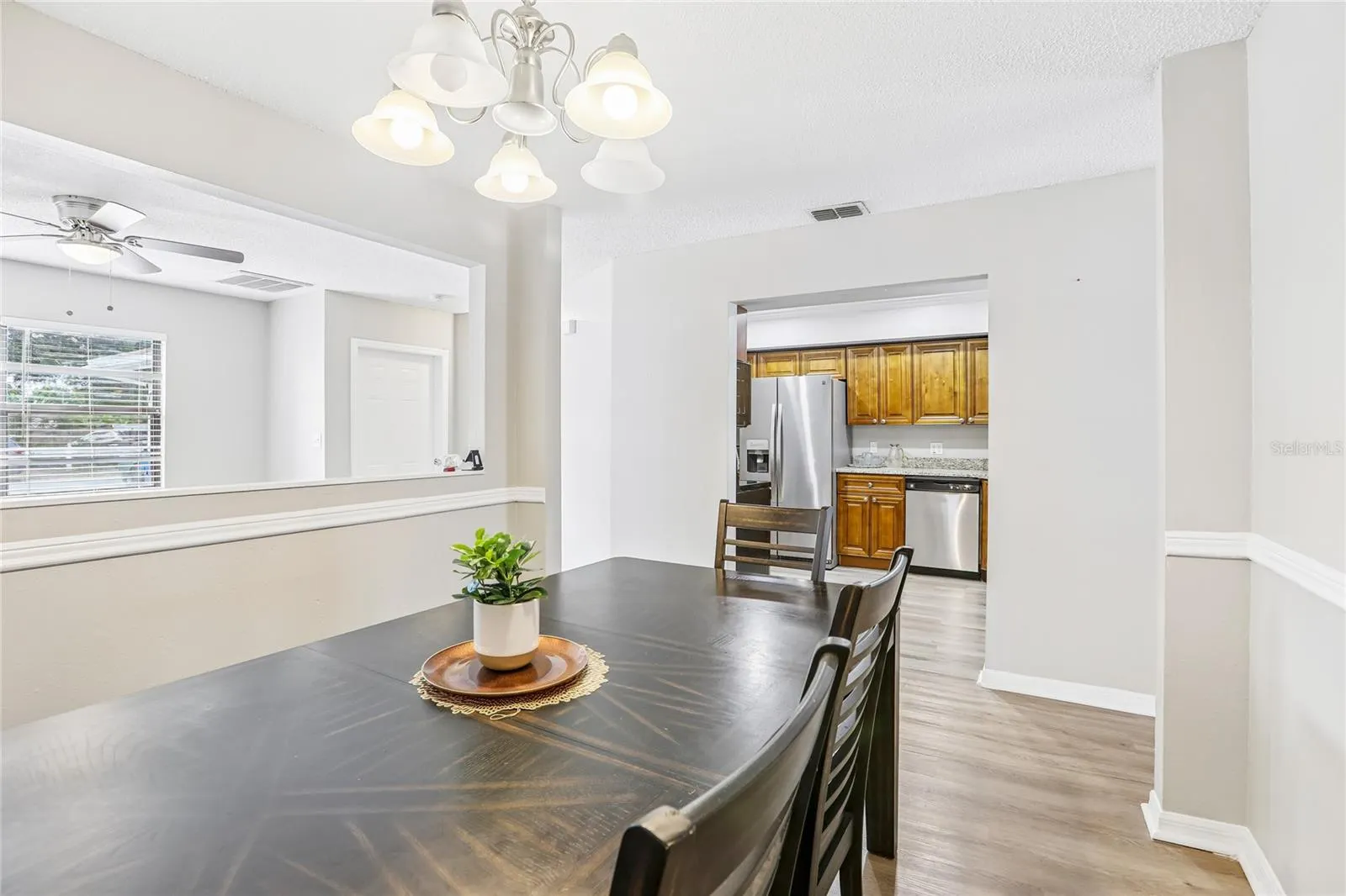 700 13TH CT SW