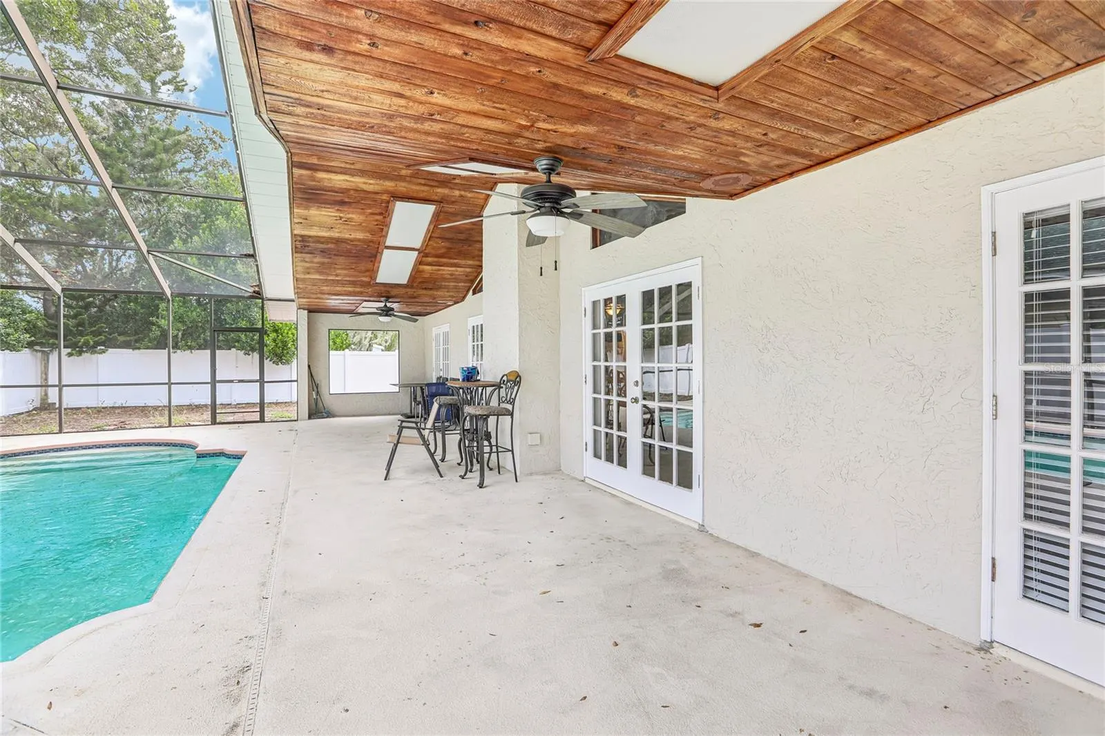 700 13TH CT SW