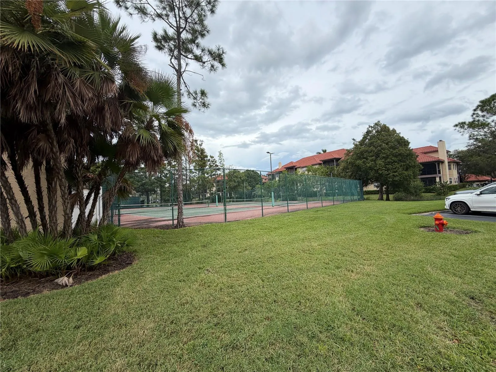 2400 FEATHER SOUND DR #1426 #1426