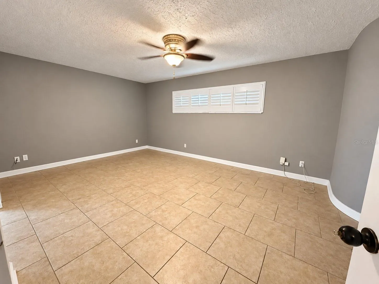 816 EAGLE LN