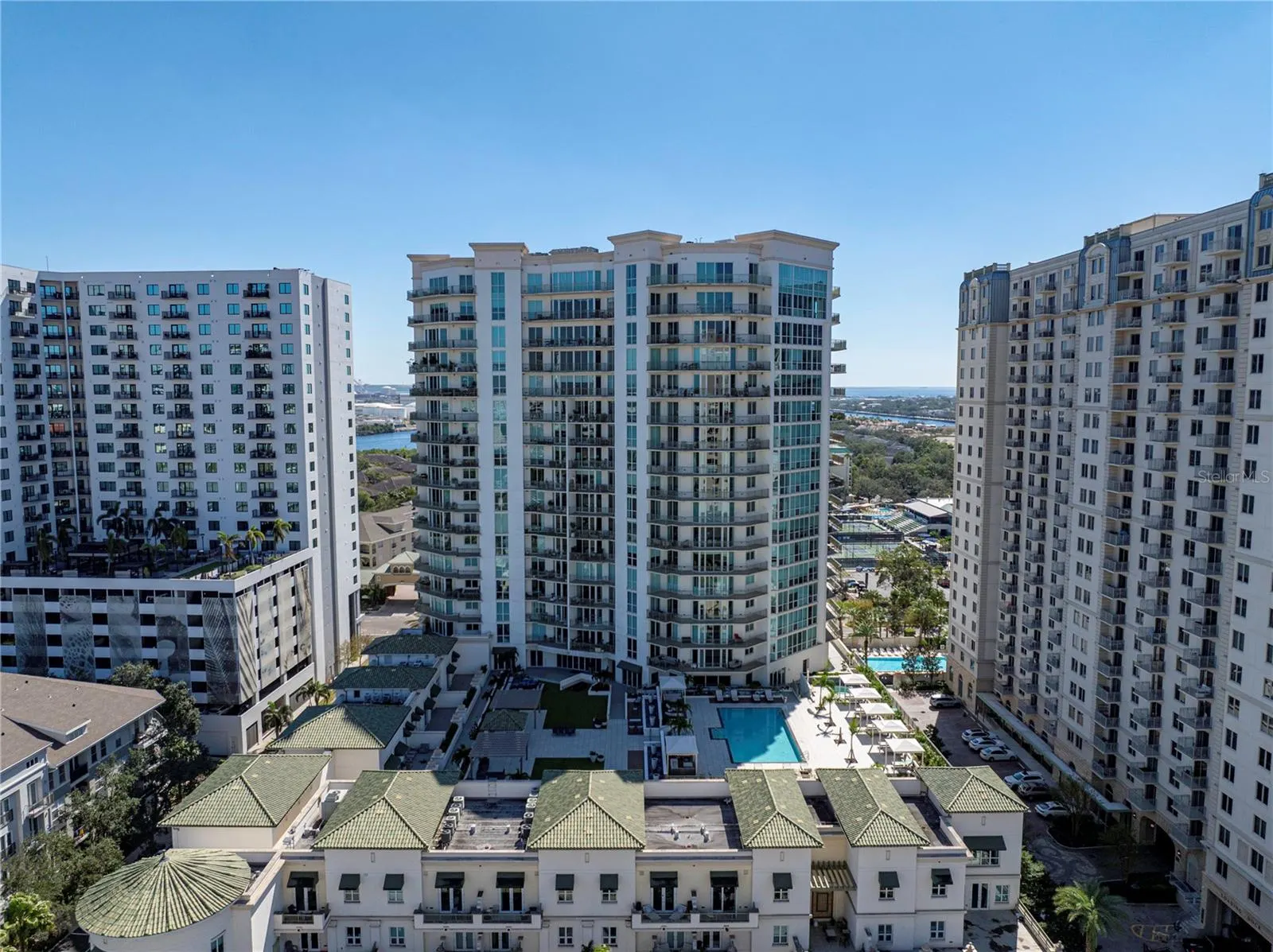 450 KNIGHTS RUN AVE #405 #405