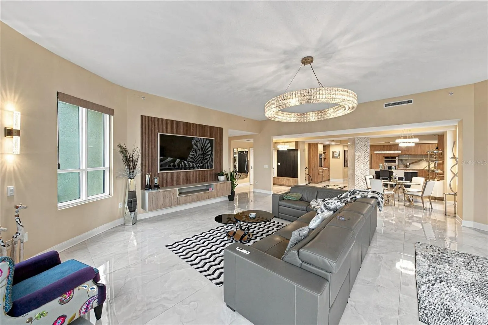 450 KNIGHTS RUN AVE #405 #405