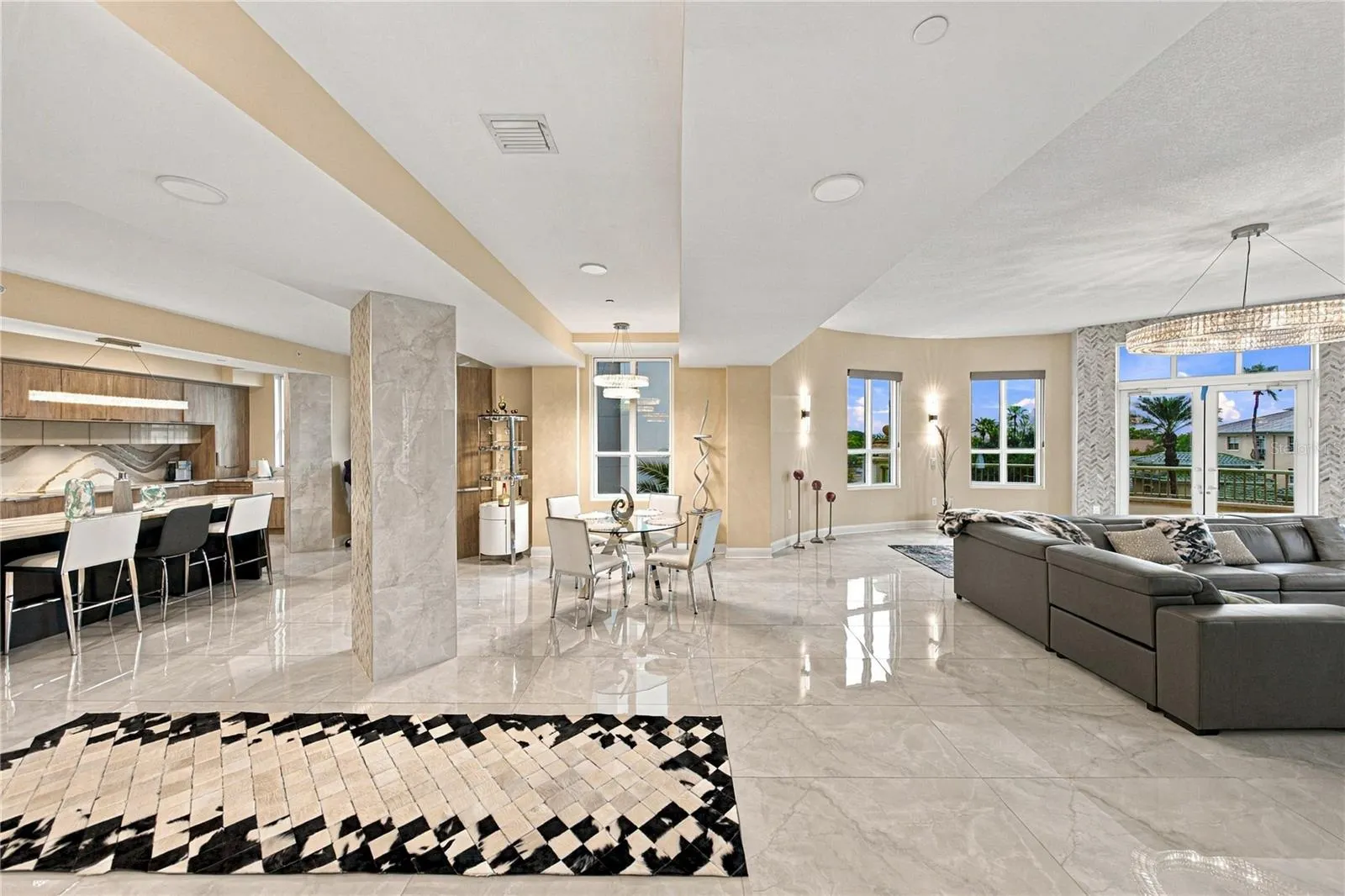 450 KNIGHTS RUN AVE #405 #405