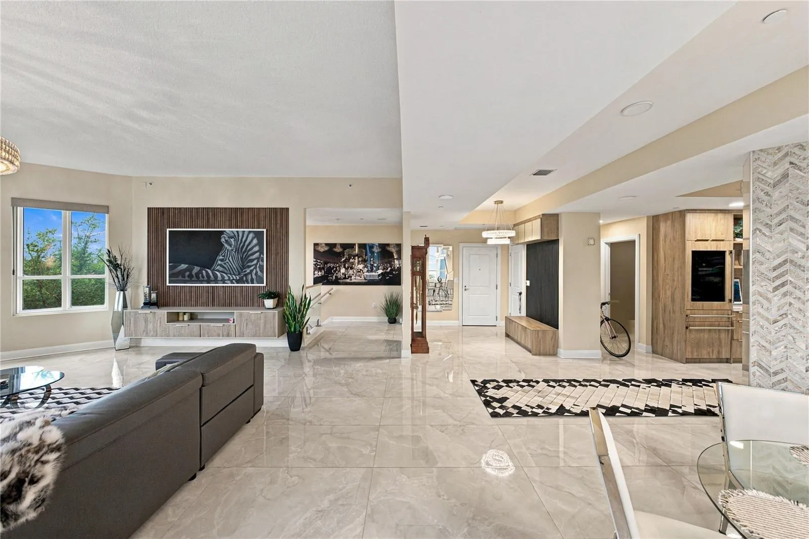 450 KNIGHTS RUN AVE #405 #405