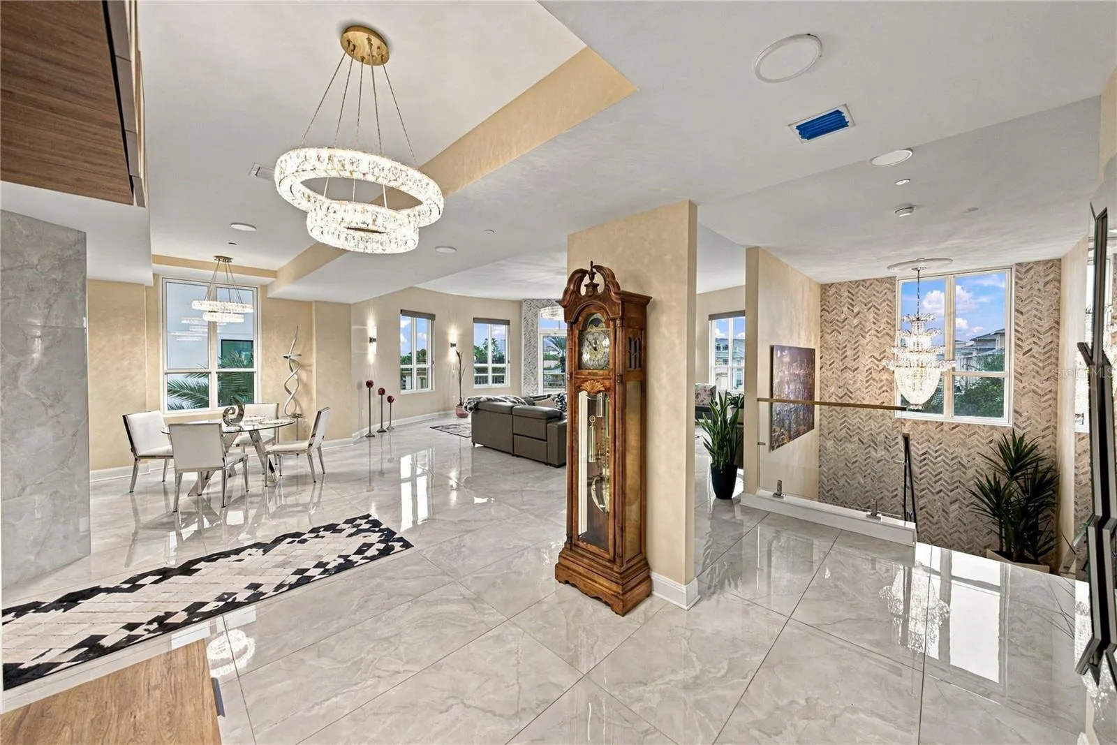 450 KNIGHTS RUN AVE #405 #405