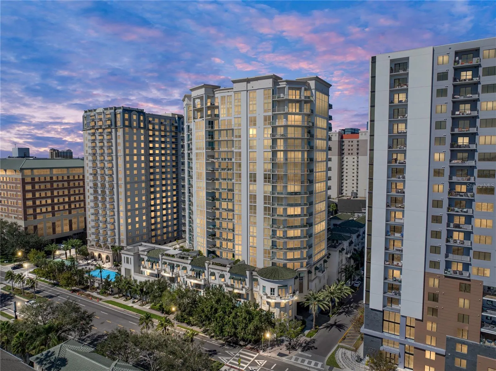 450 KNIGHTS RUN AVE #405 #405