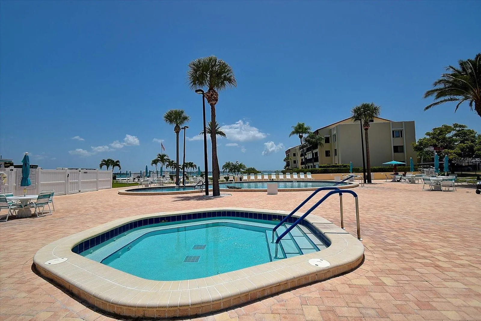 855 BAY WAY BLVD #806 #806