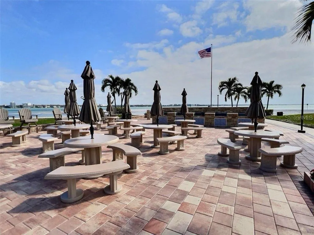 855 BAY WAY BLVD #806 #806
