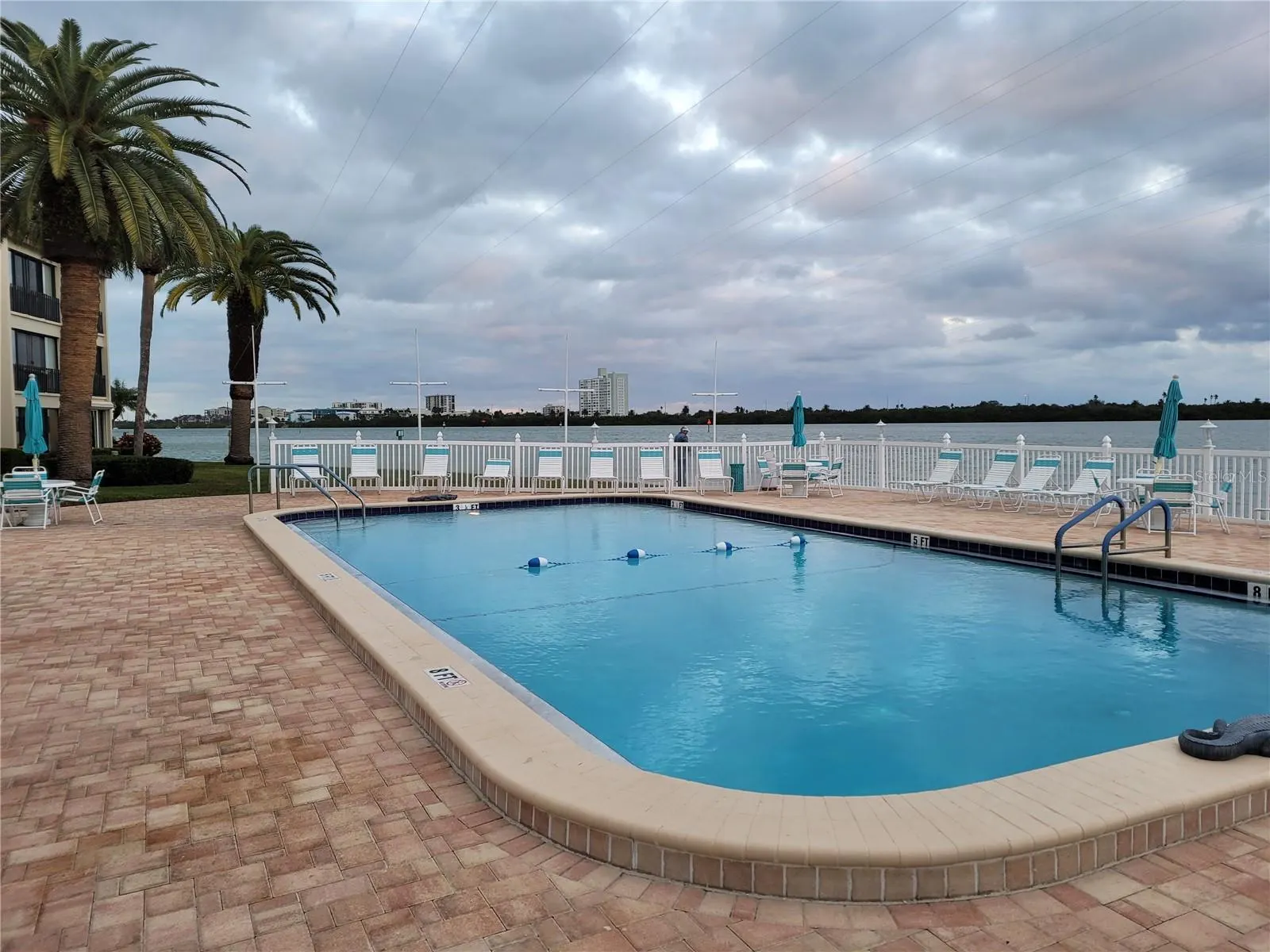 855 BAY WAY BLVD #806 #806