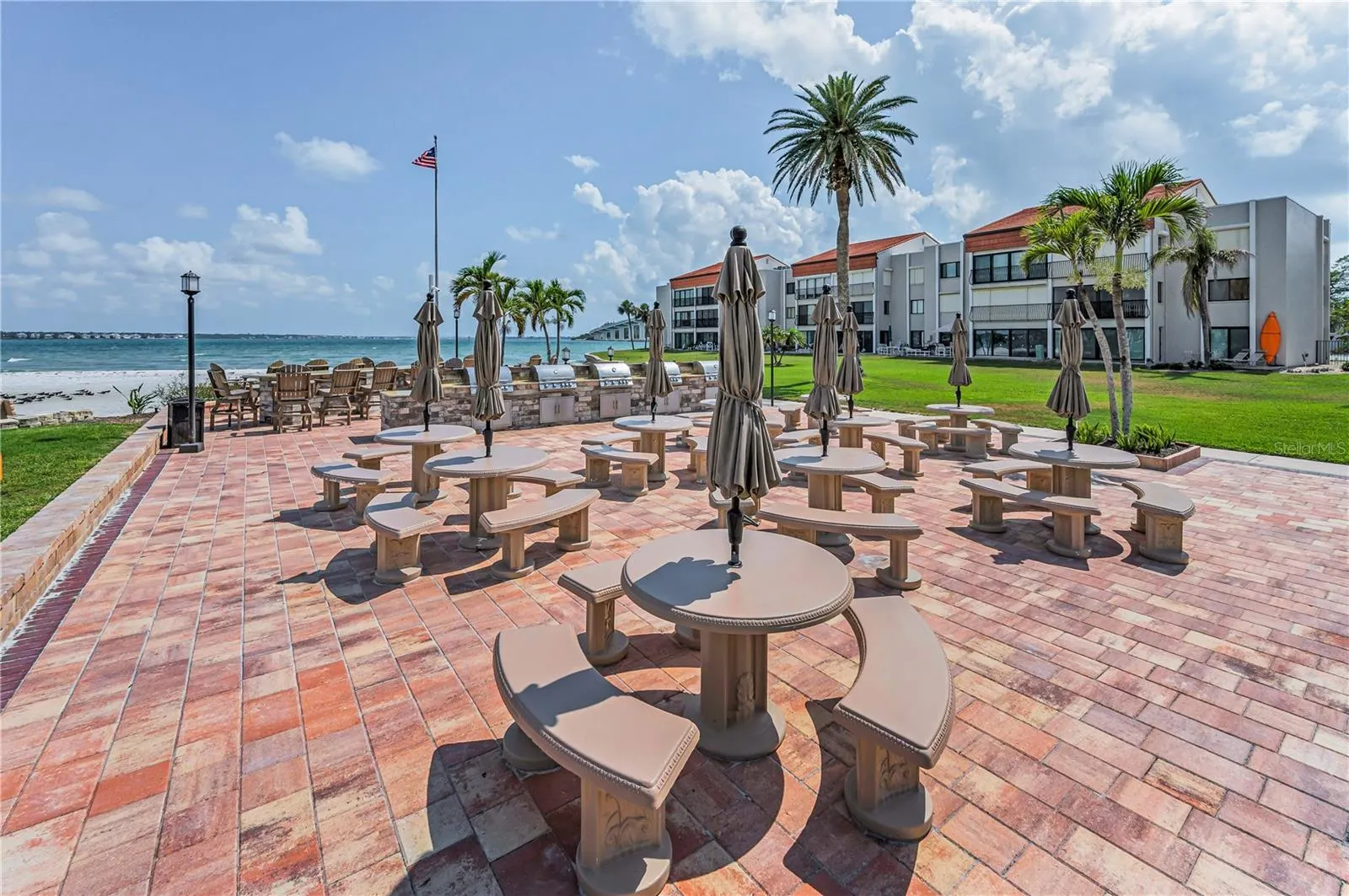855 BAY WAY BLVD #806 #806