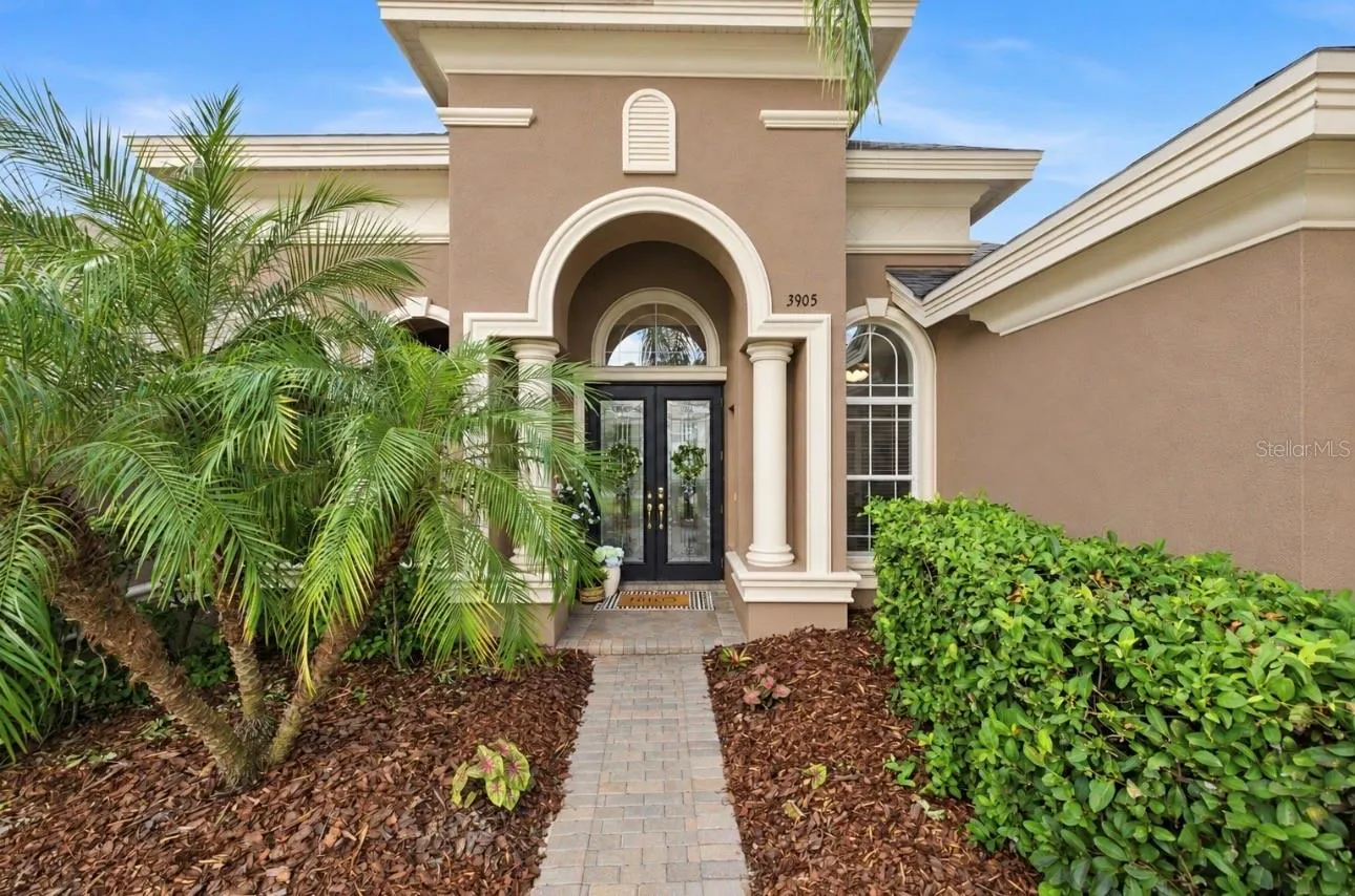 3905 SORREL VINE DR