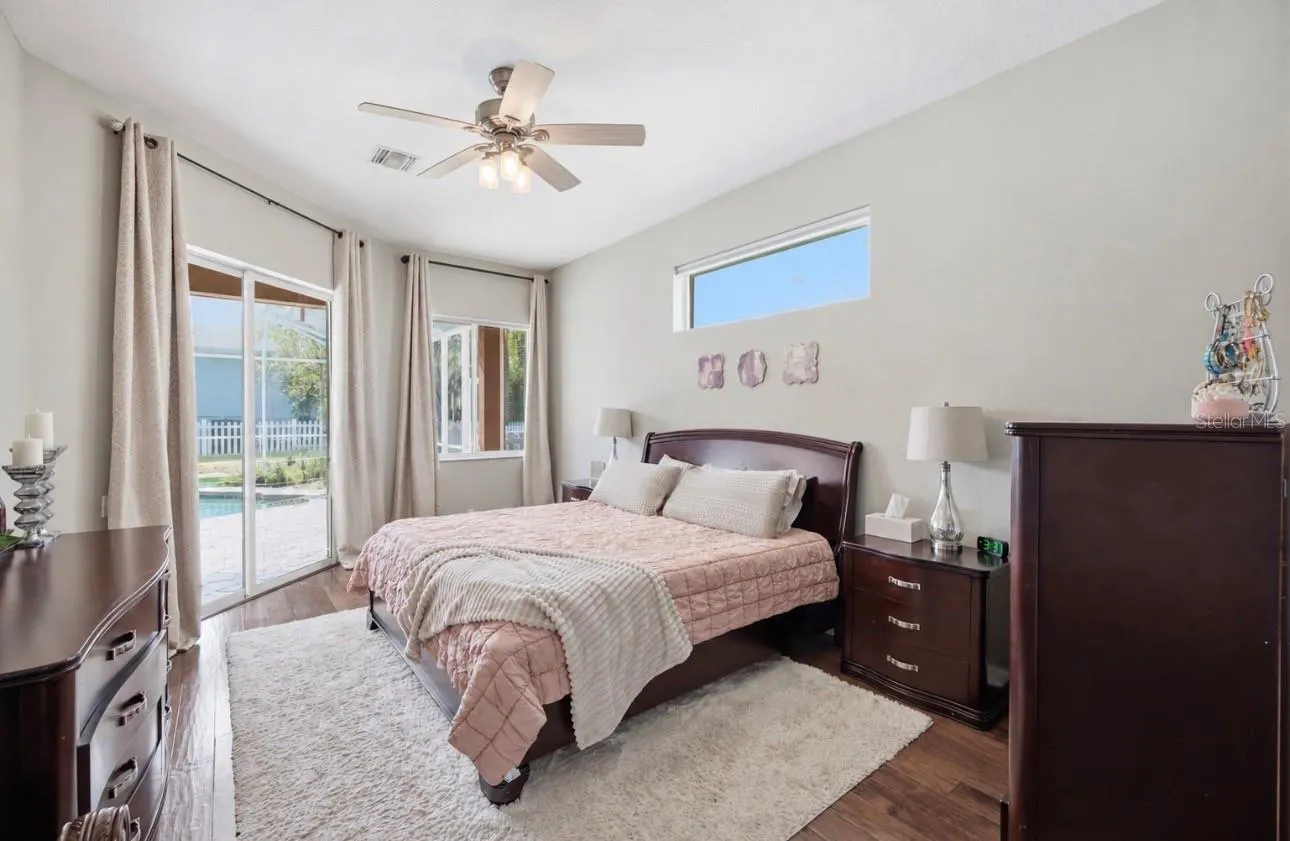3905 SORREL VINE DR