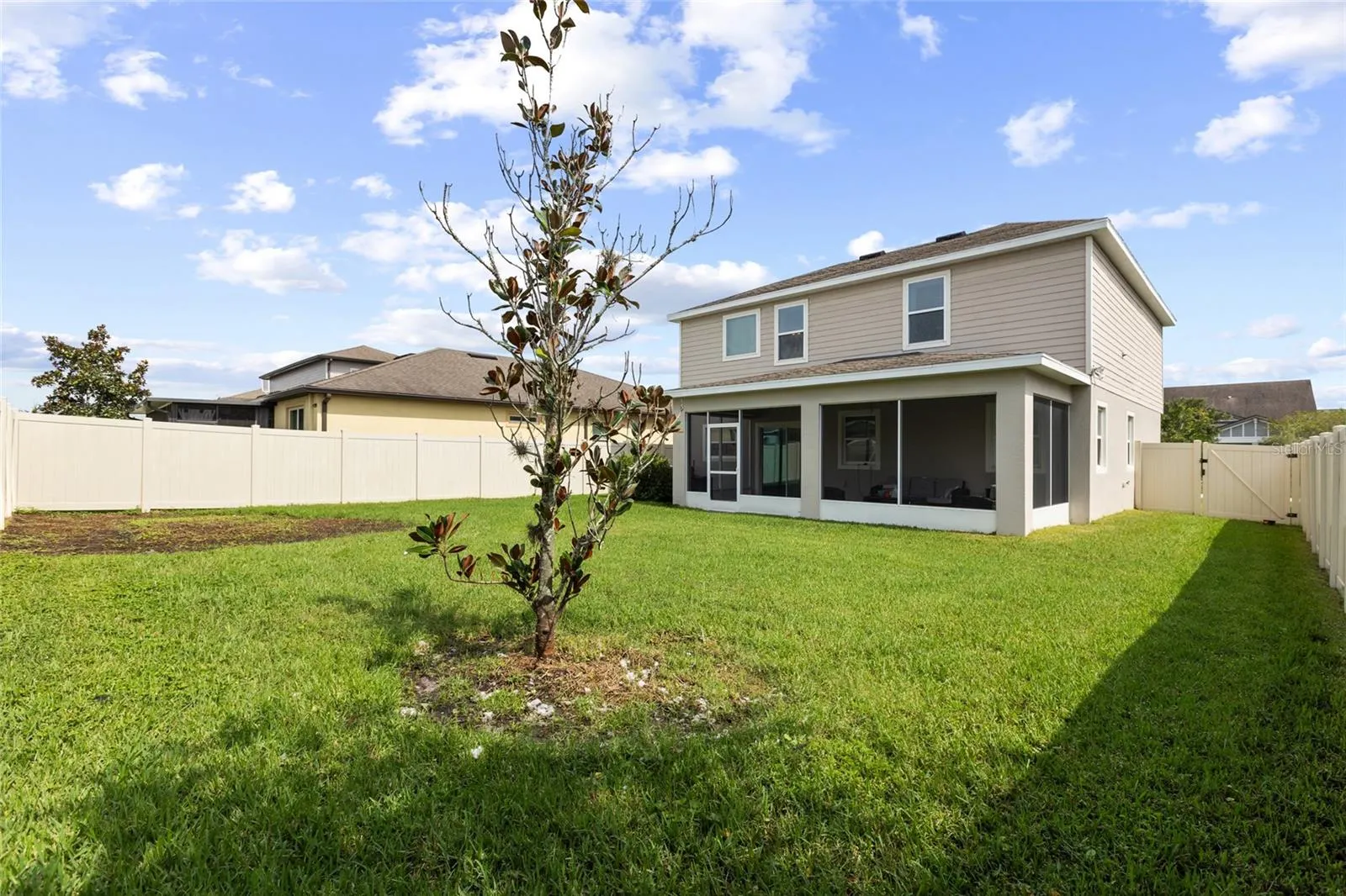 7945 OLIVE BROOK DR