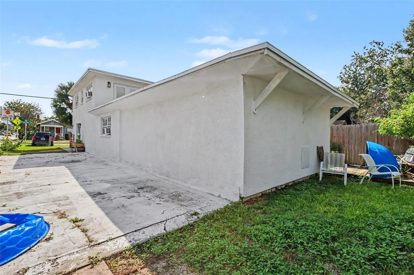 301 W CHELSEA ST