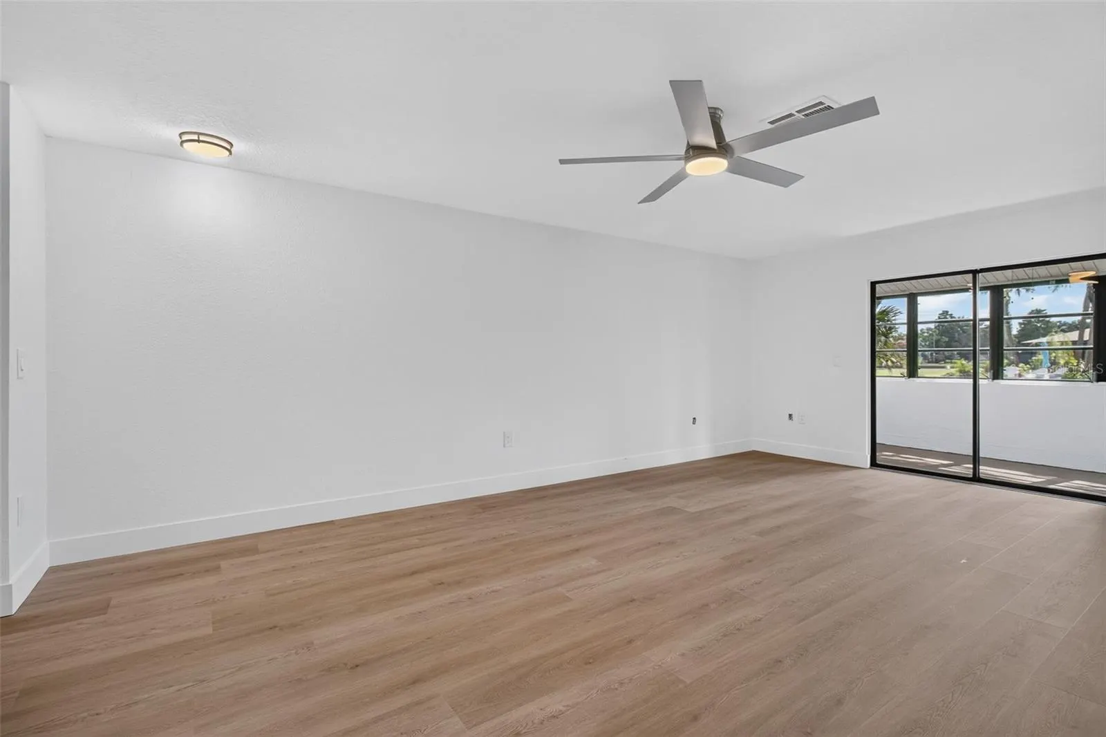 1234 11TH CIR SE #19 #19
