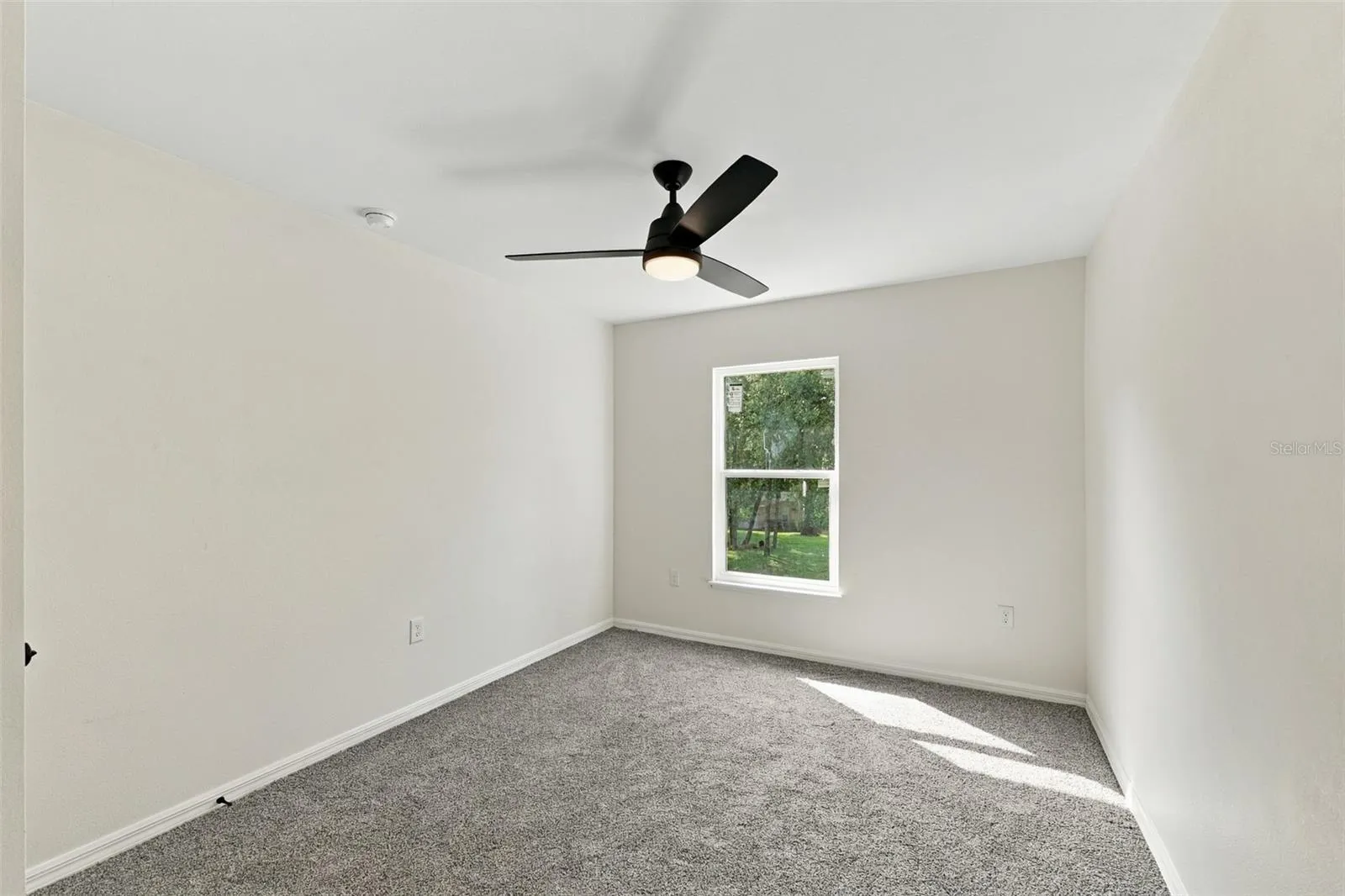9951 ASHBURN LAKE DR