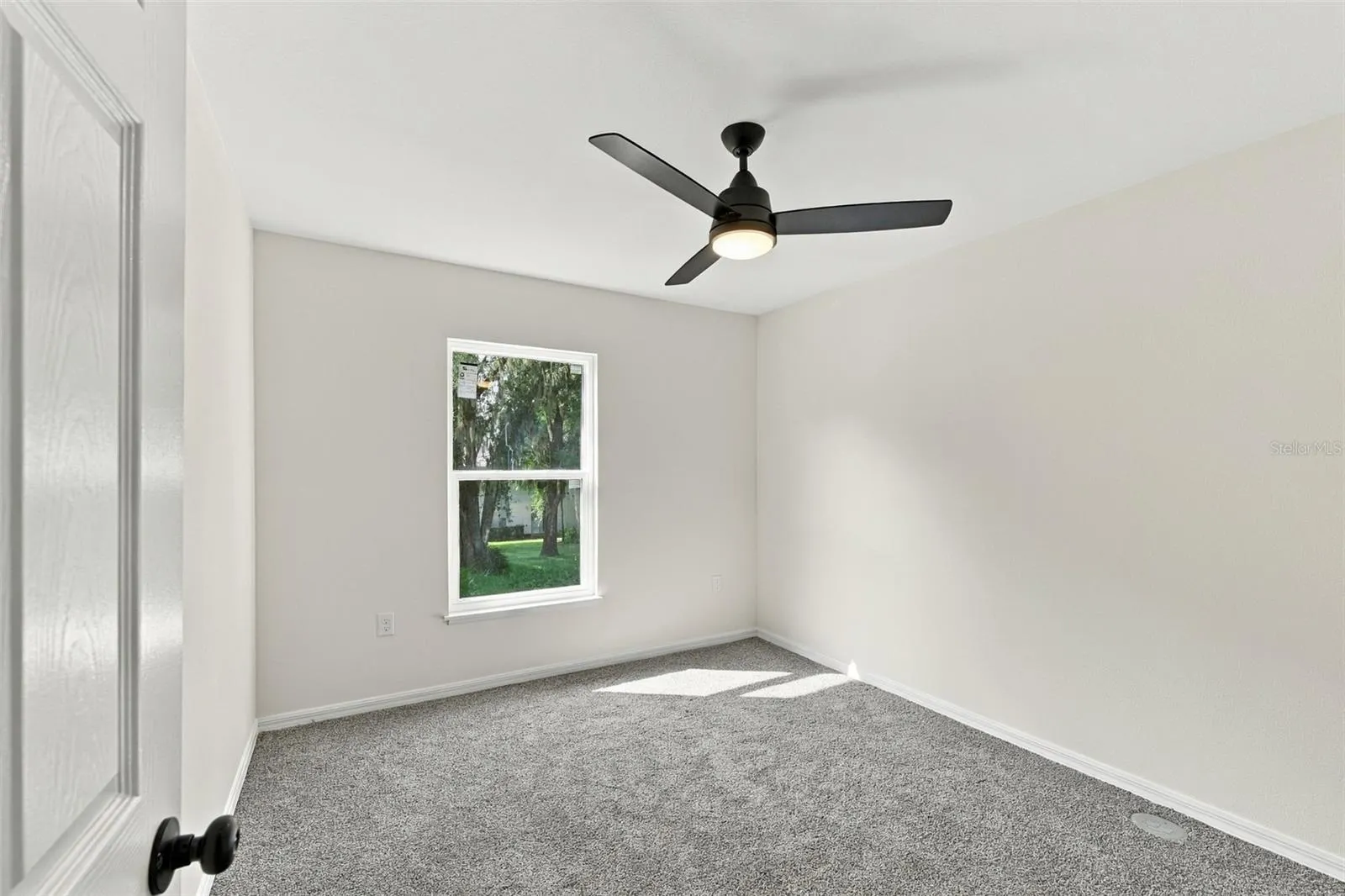 9951 ASHBURN LAKE DR
