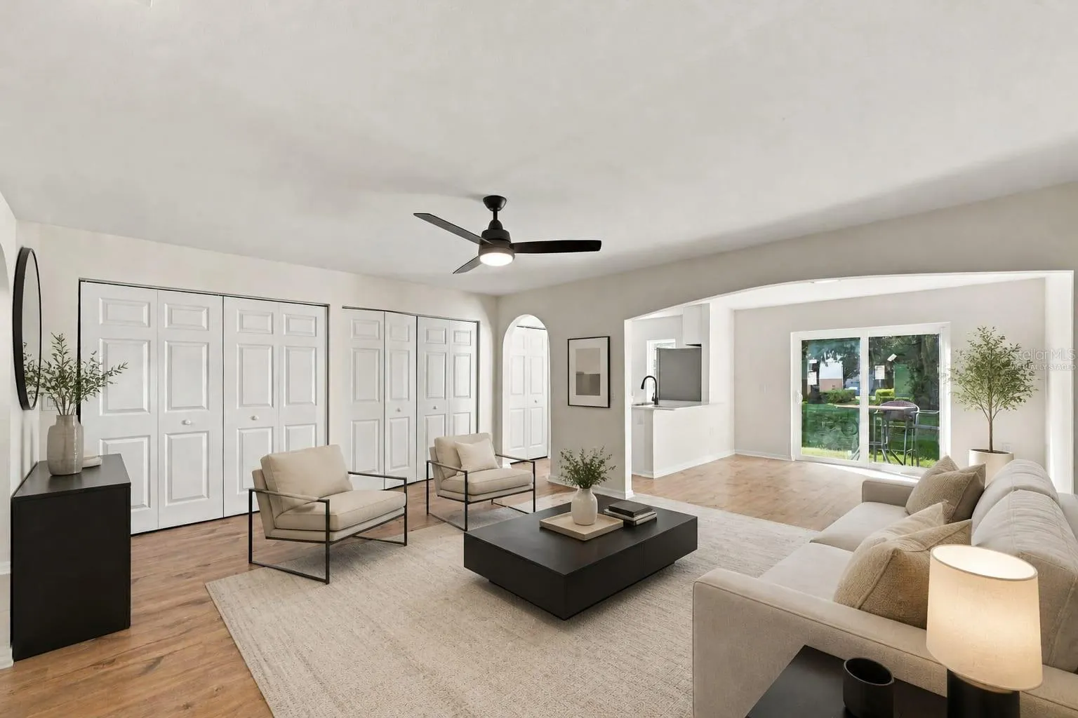 9951 ASHBURN LAKE DR