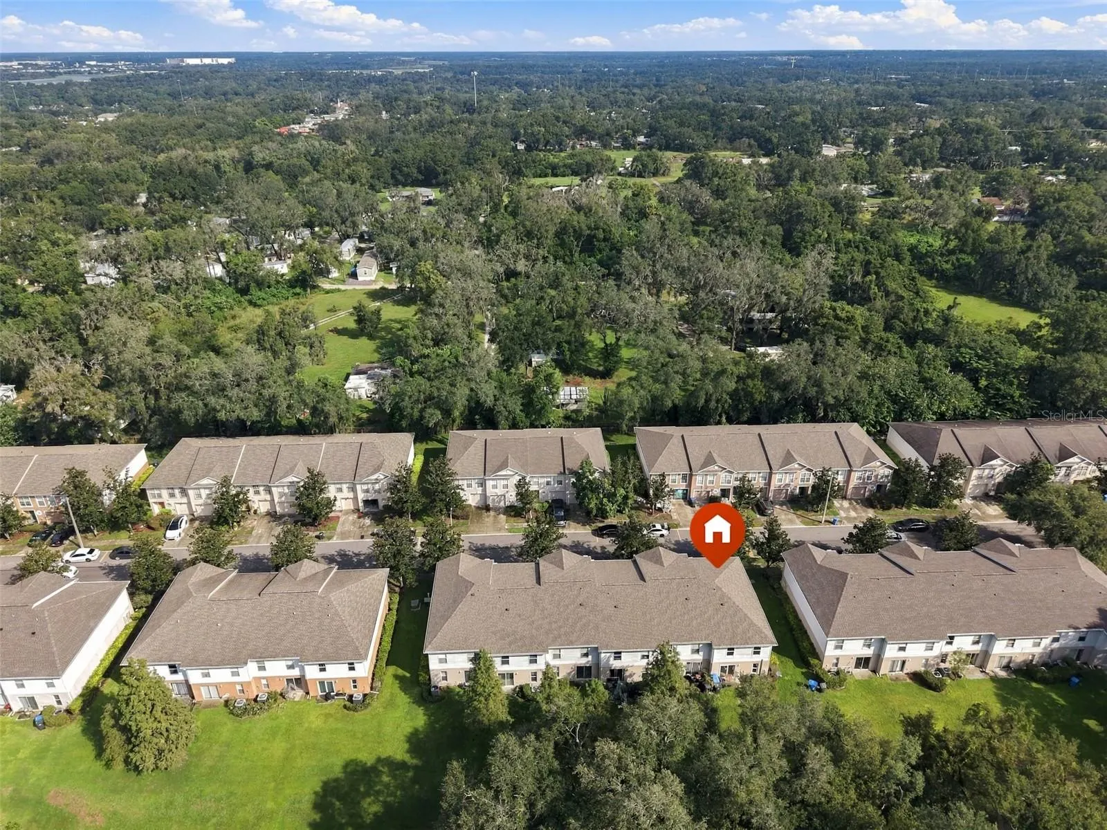 9951 ASHBURN LAKE DR